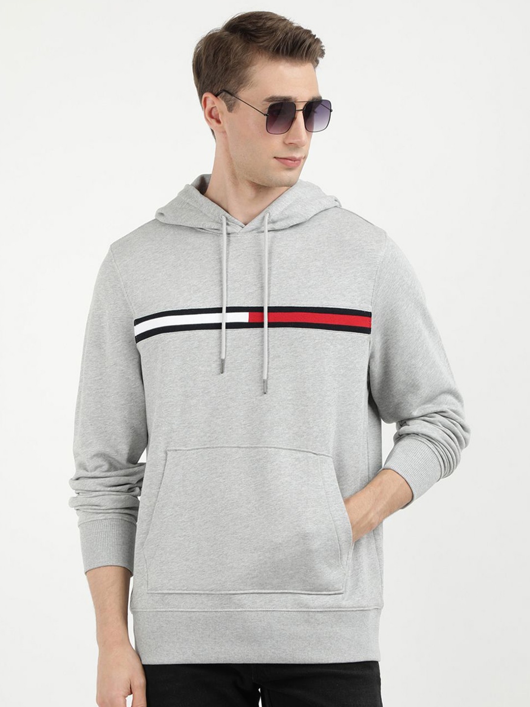 

Tommy Hilfiger Men Solid Hooded Sweatshirt, Grey