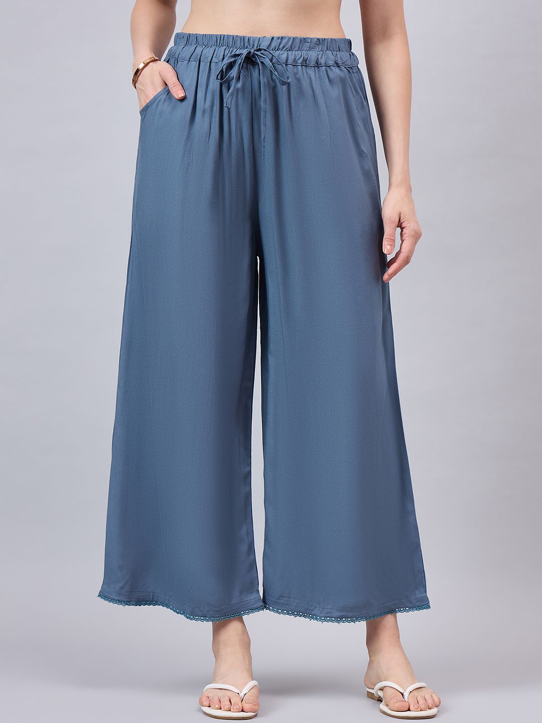 

THE PAJAMA FACTORY Women Solid Wide Leg Palazzos With Lace Detail, Blue