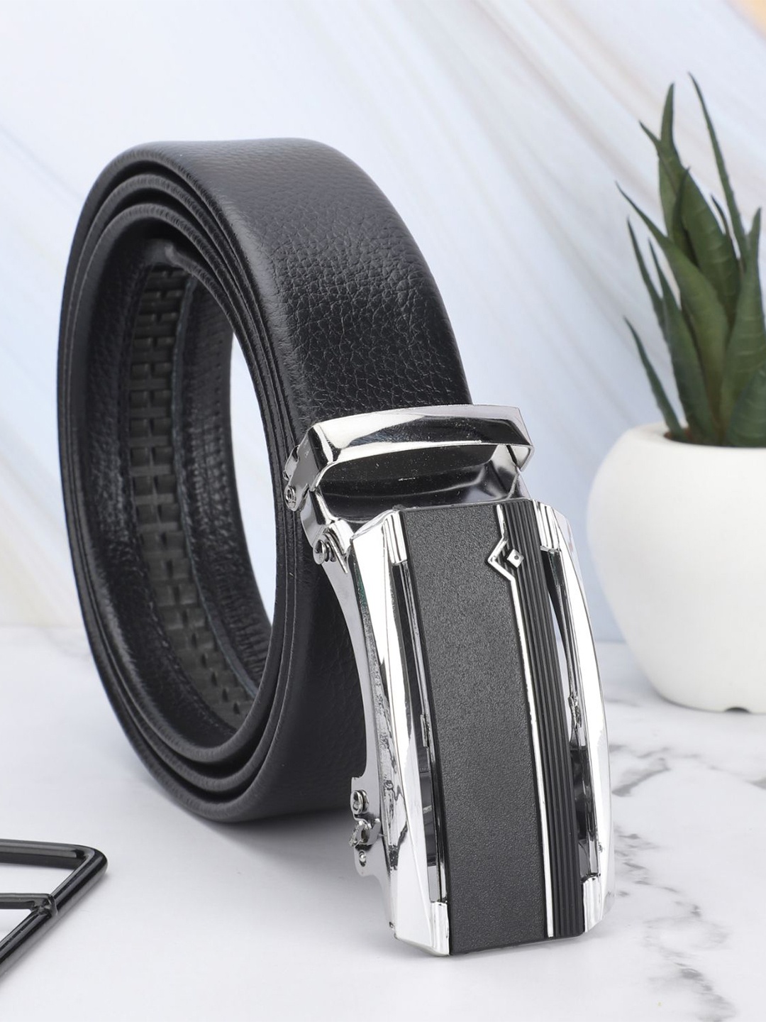 

WINSOME DEAL Men Textured Slider Buckle Formal Belt, Black
