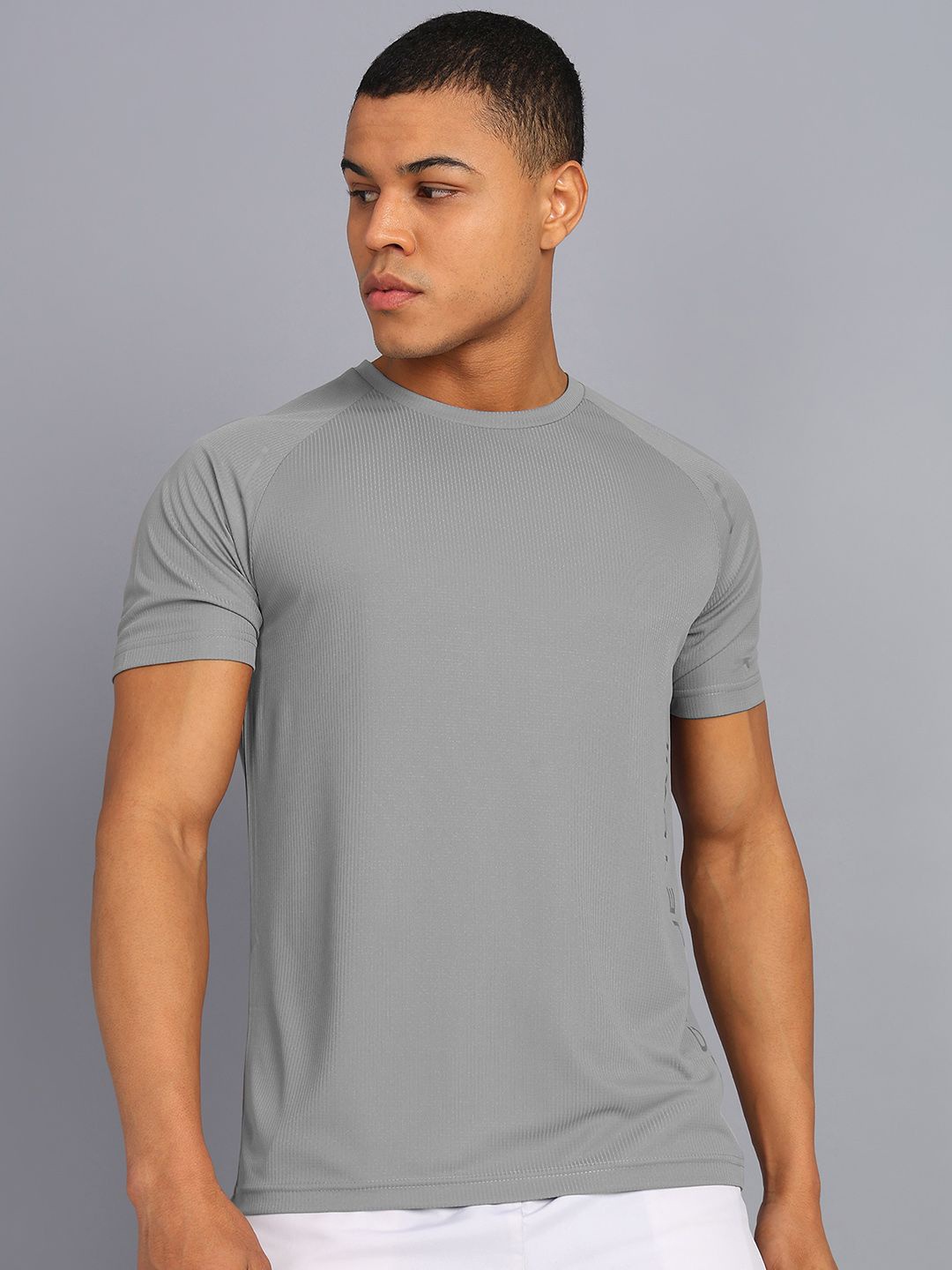 

Slazenger Men Typography Printed Round Neck T-Shirt, Grey