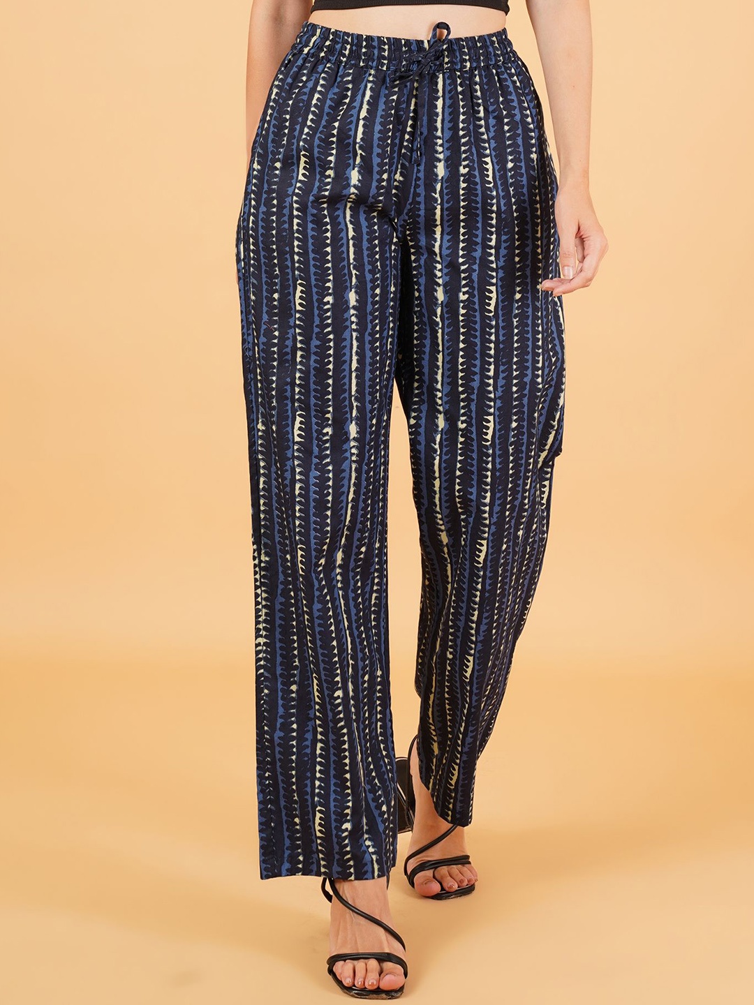 

IX IMPRESSION Printed Regular Trousers, Navy blue