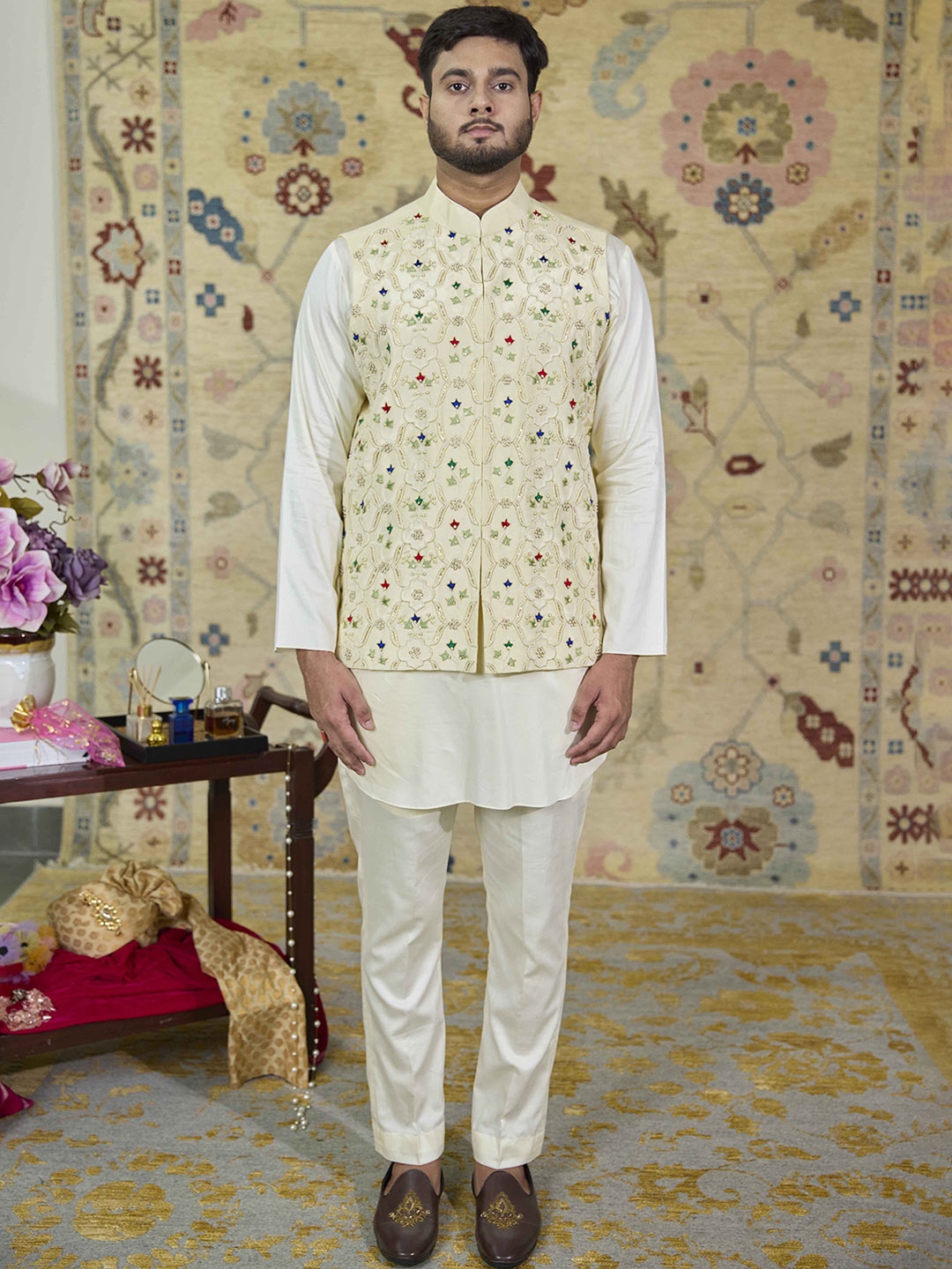 

Agrajain Mandarin Collar Straight Kurta With Trouser & Embroidered Nehru Jacket, Beige