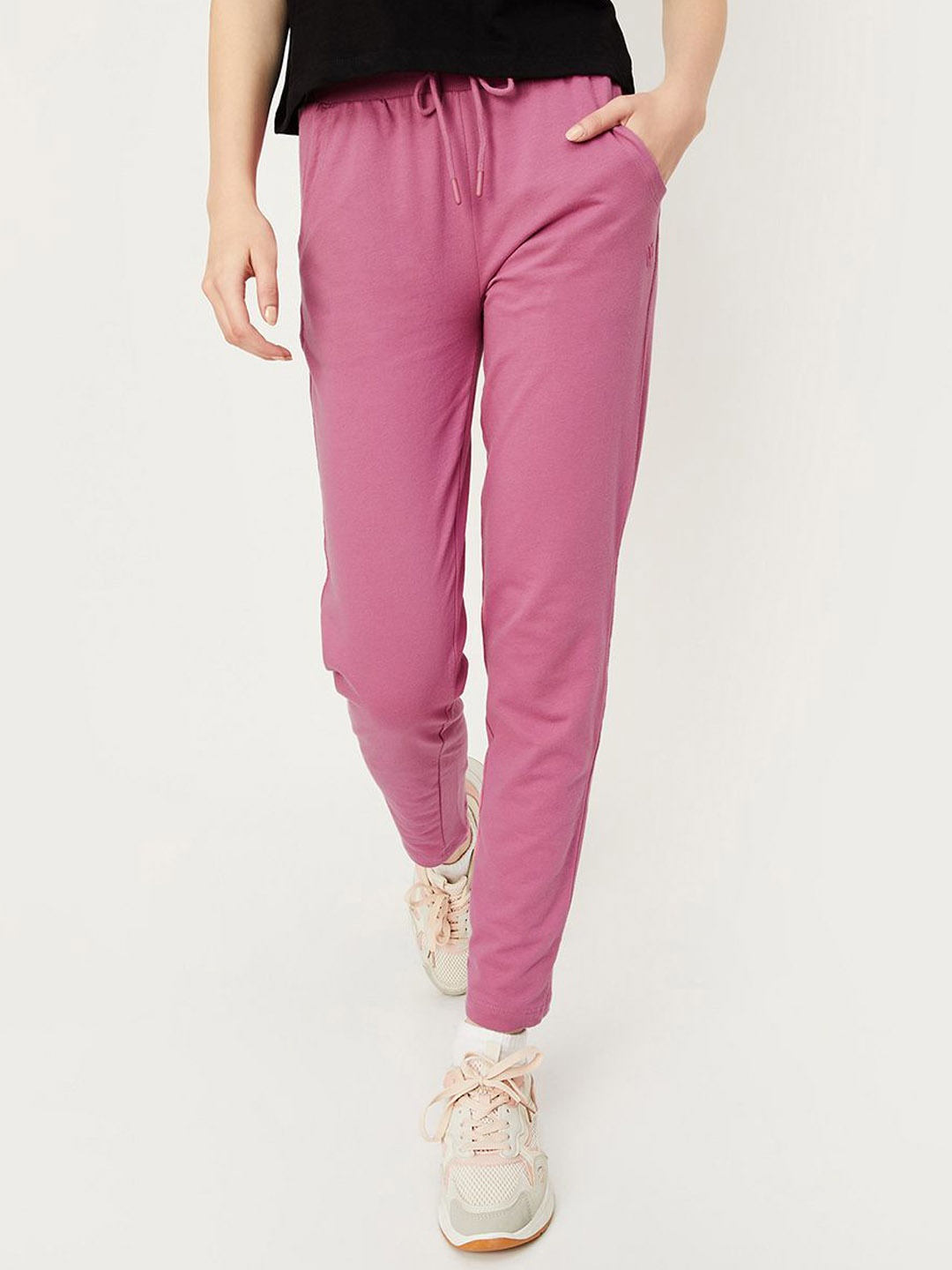 

Women Solid Sports Track Pants, Pink
