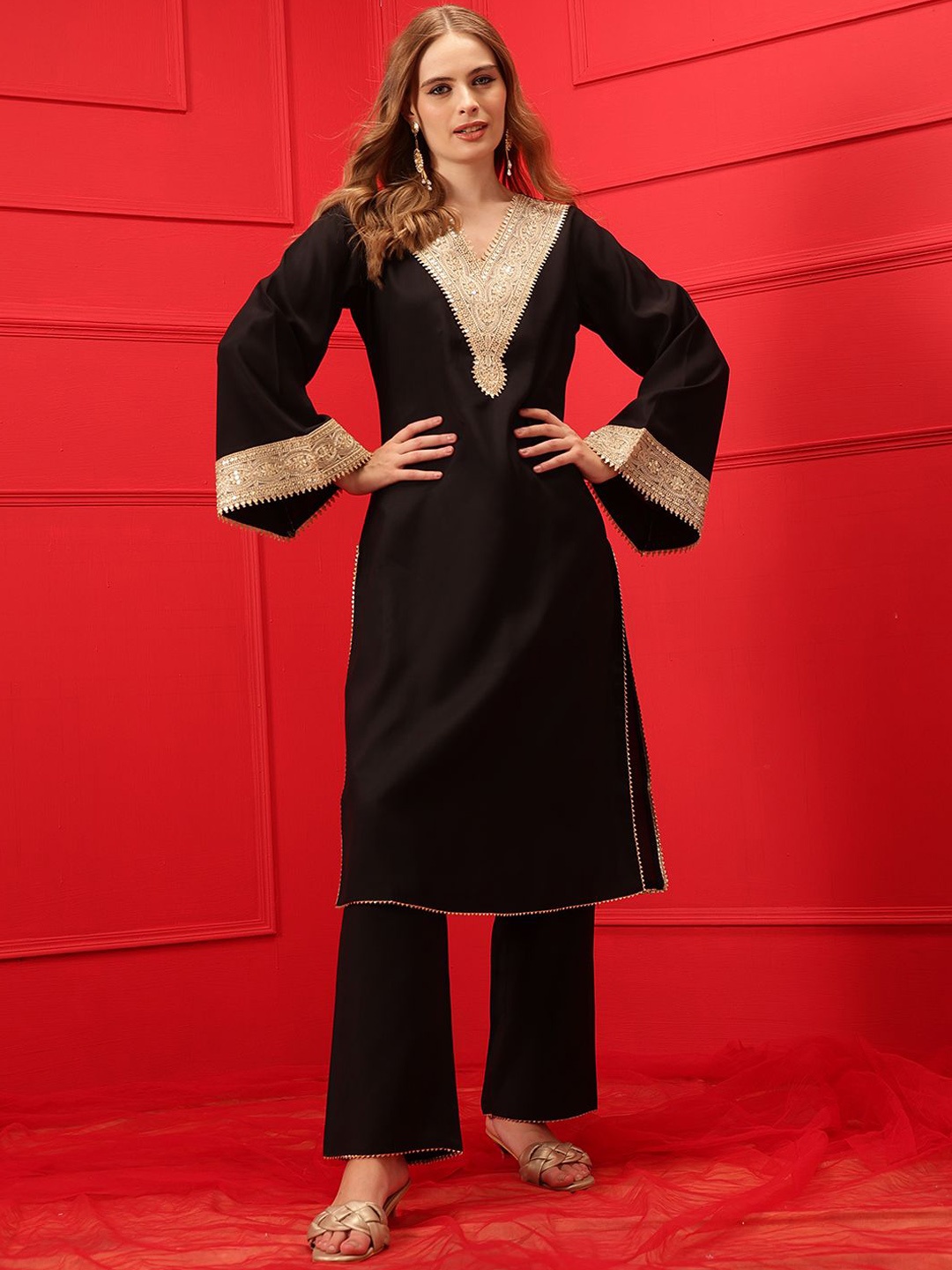 

indo street Ethnic Motifs Embroidered Kurta with Trousers, Black