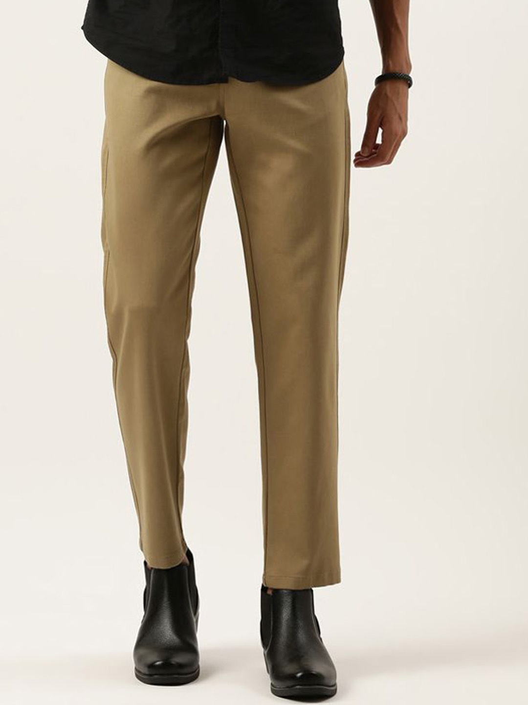 

The Roadster Lifestyle Co Cotton Mid-Rise Regular Fit Regular Trousers, Camel brown