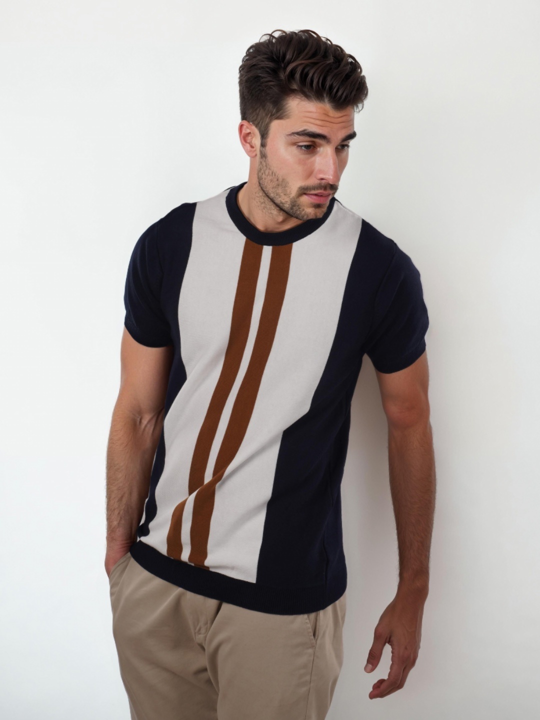 

Celio Men Colourblocked Round Neck Cotton T-Shirt, Navy blue