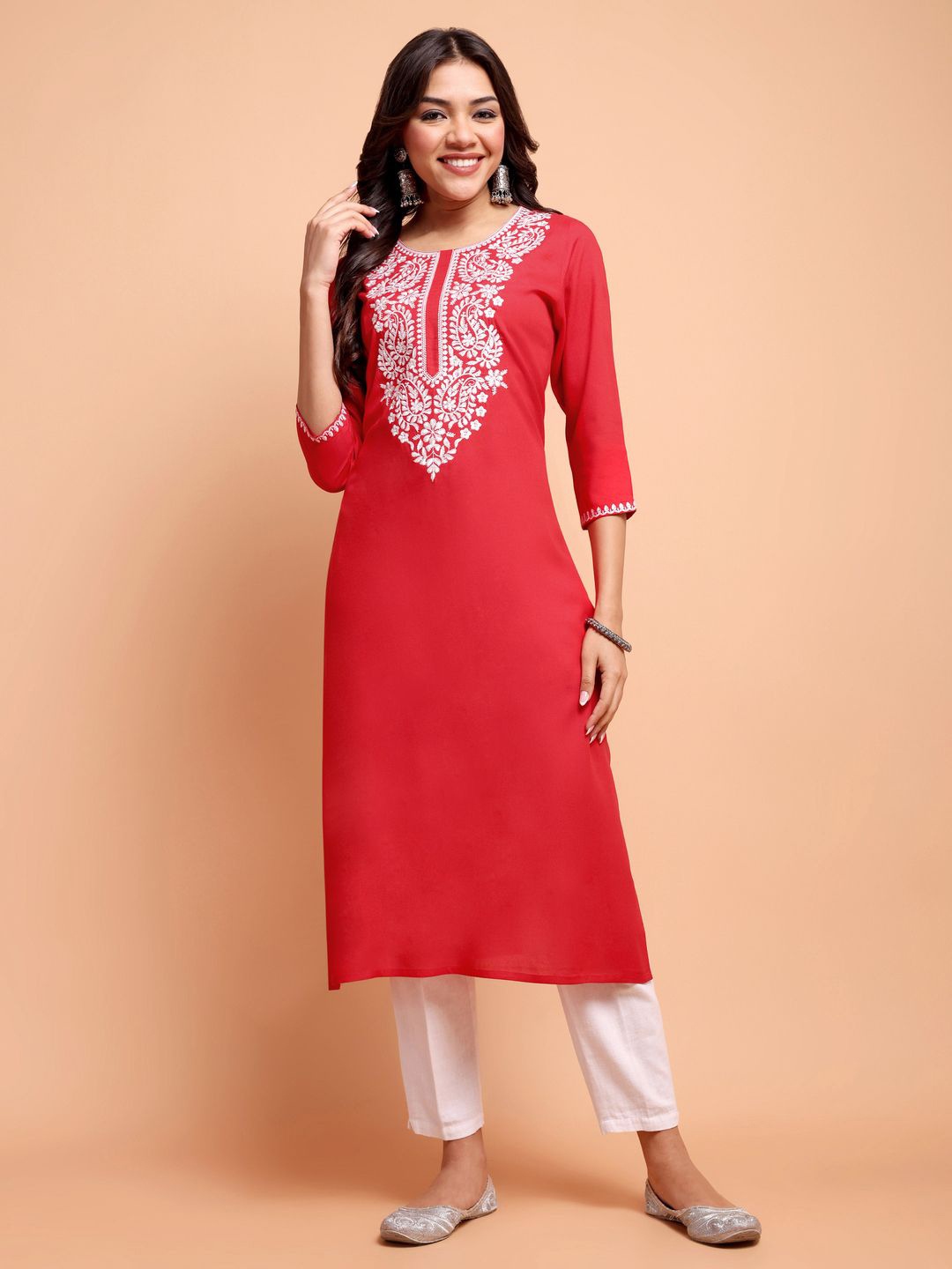 

ALANKARI Ethnic Motifs Embroidered Chikankari Kurta, Red