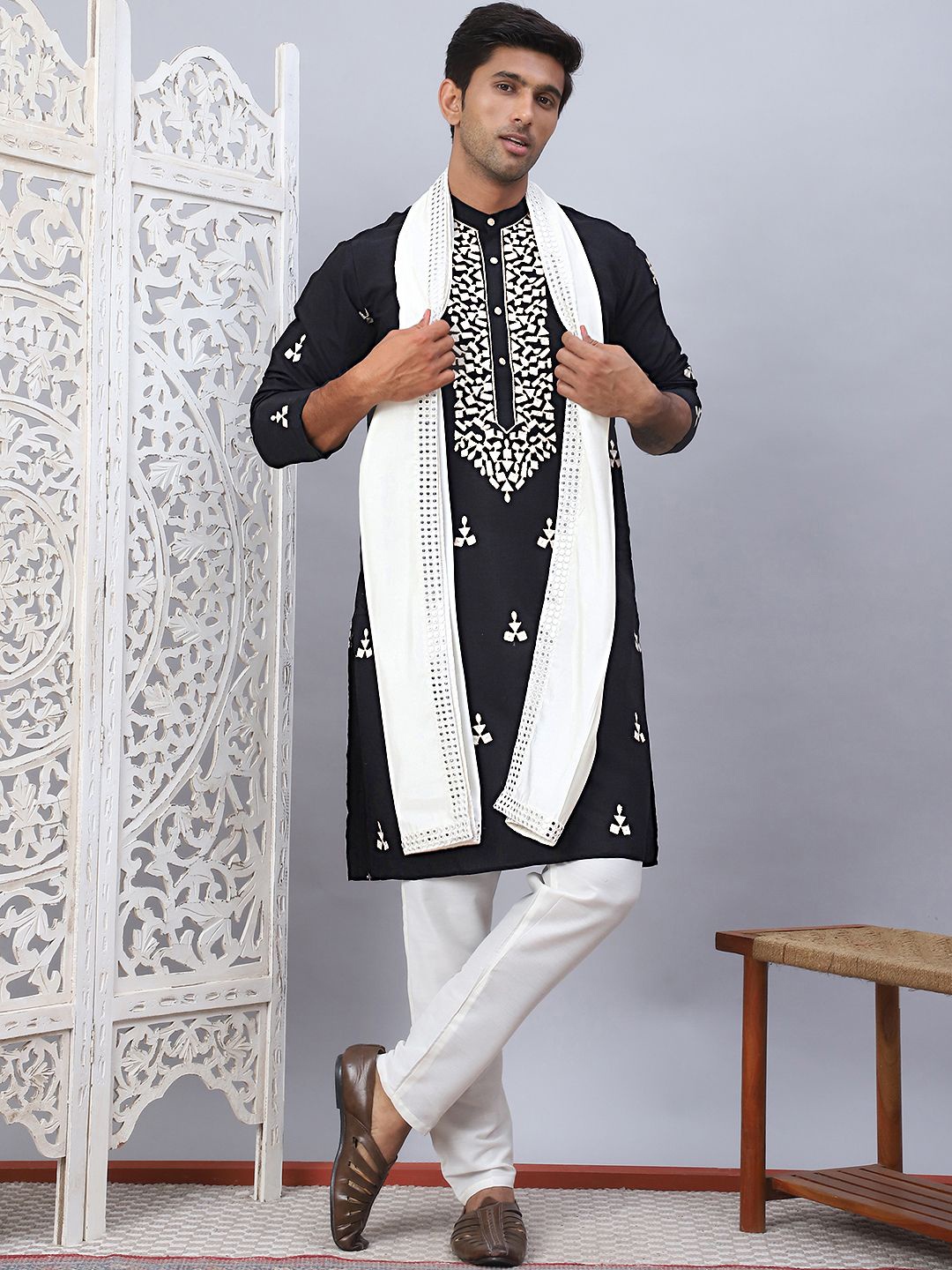 

Anouk Black Geometric Embroidered Thread Work Silk Cotton Kurta with Pyjamas & Dupatta