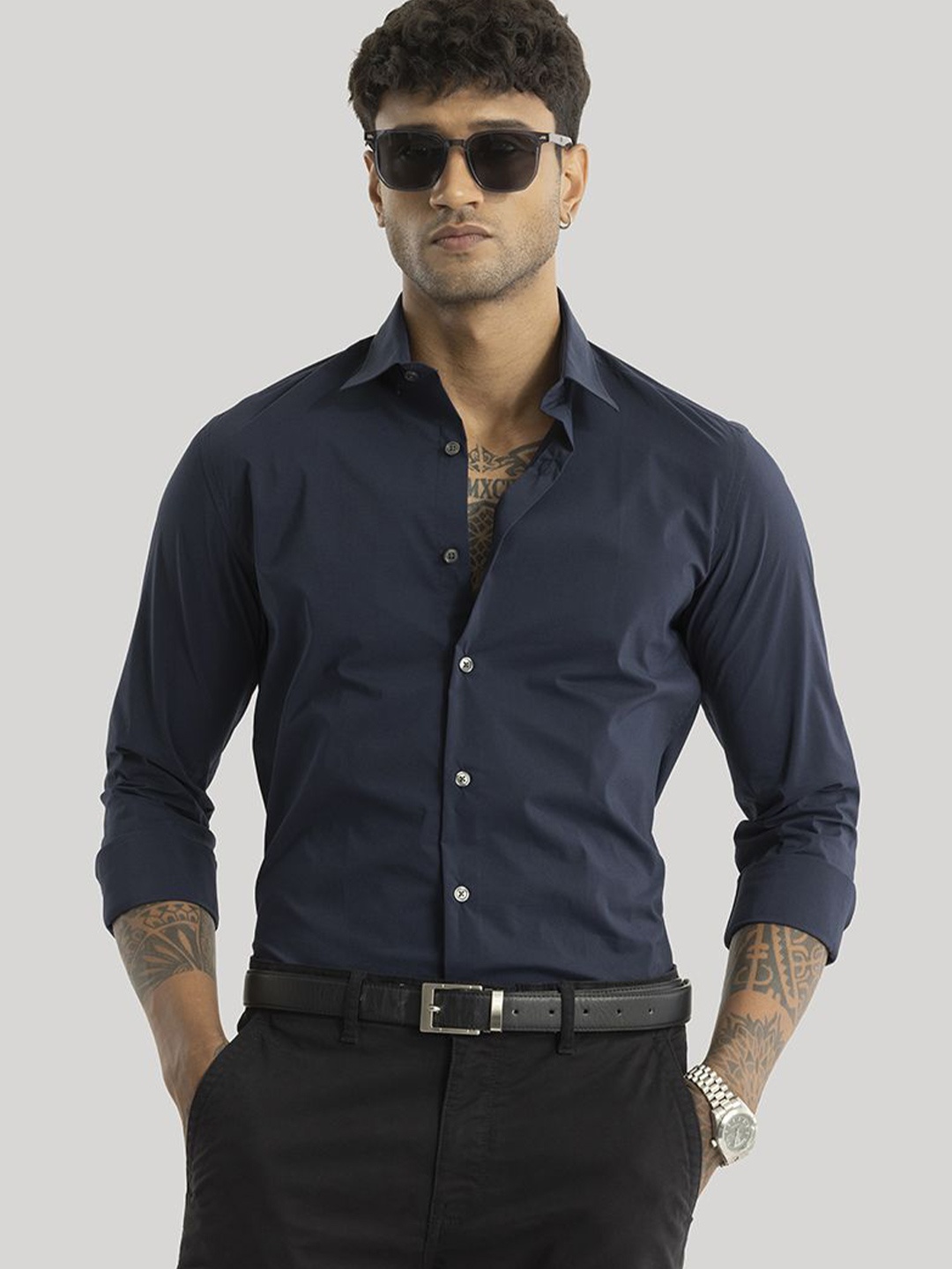 

Snitch Men Smart Slim Fit Solid Casual Shirt, Navy blue