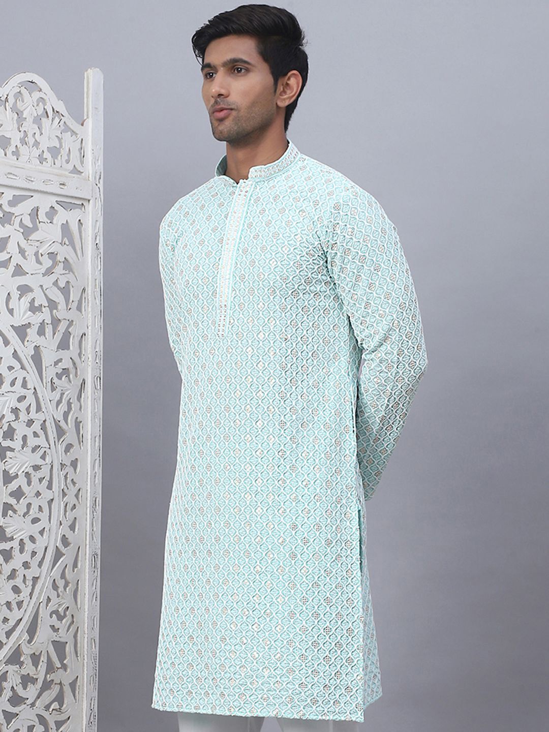 

Jompers Geometric Embroidered Mandarin Collar Chikankari Pure Cotton Straight Kurta, Blue