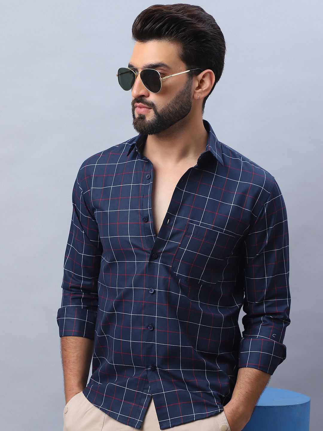 

Indian Needle Men Classic Checked Cotton Formal Shirt, Navy blue