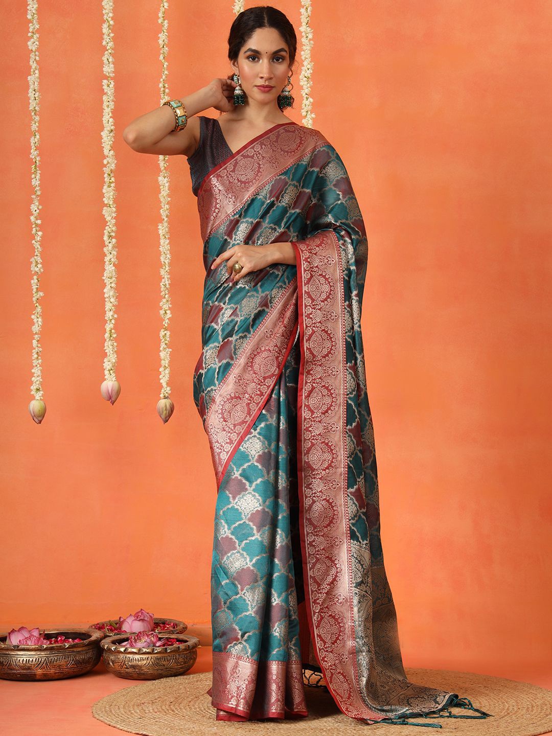 

Tikhi Imli Ethnic Motifs Zari Art Silk Saree, Blue
