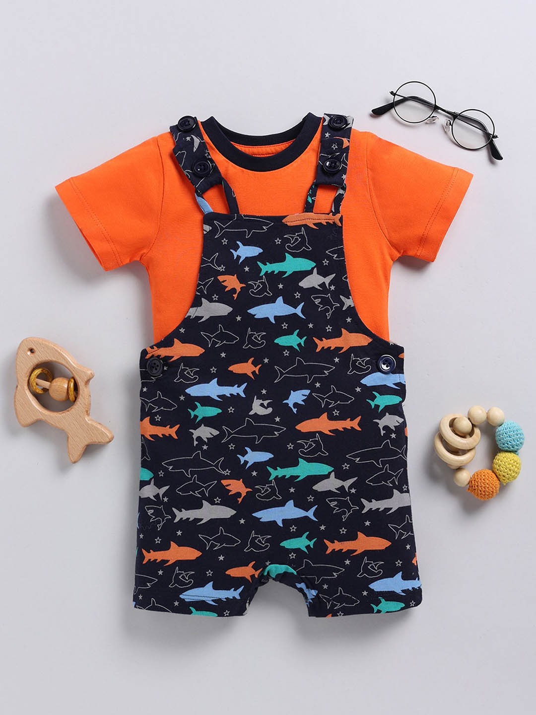 

MIMINO Infant Girls Printed Pure Cotton Dungaree With T-Shirt, Orange