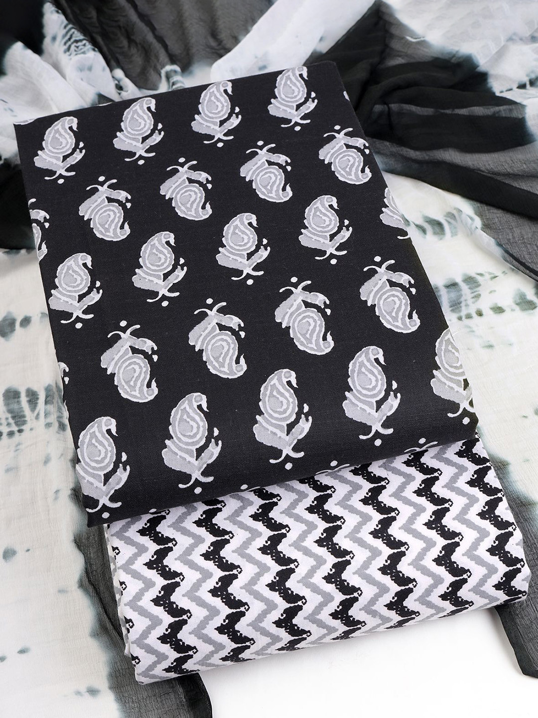 

Sun Fashion And Lifestyle Printed Unstitched Dress Material, Black