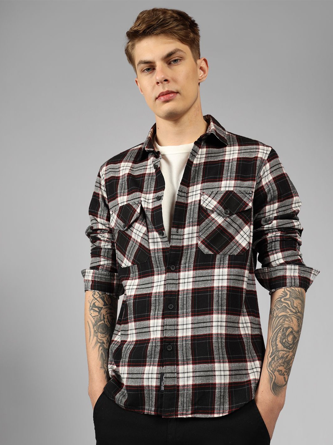 

Dennis Lingo Tartan Checks Flannel Relaxed Fit Pure Cotton Casual Shirt, Black