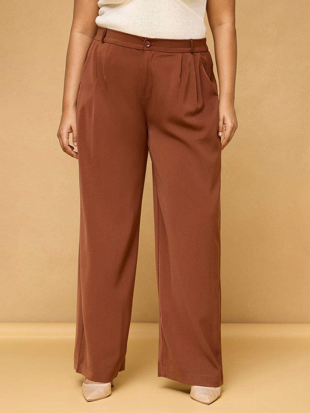 

FREAKINS Curve Rust Brown Pleated Korean Pants