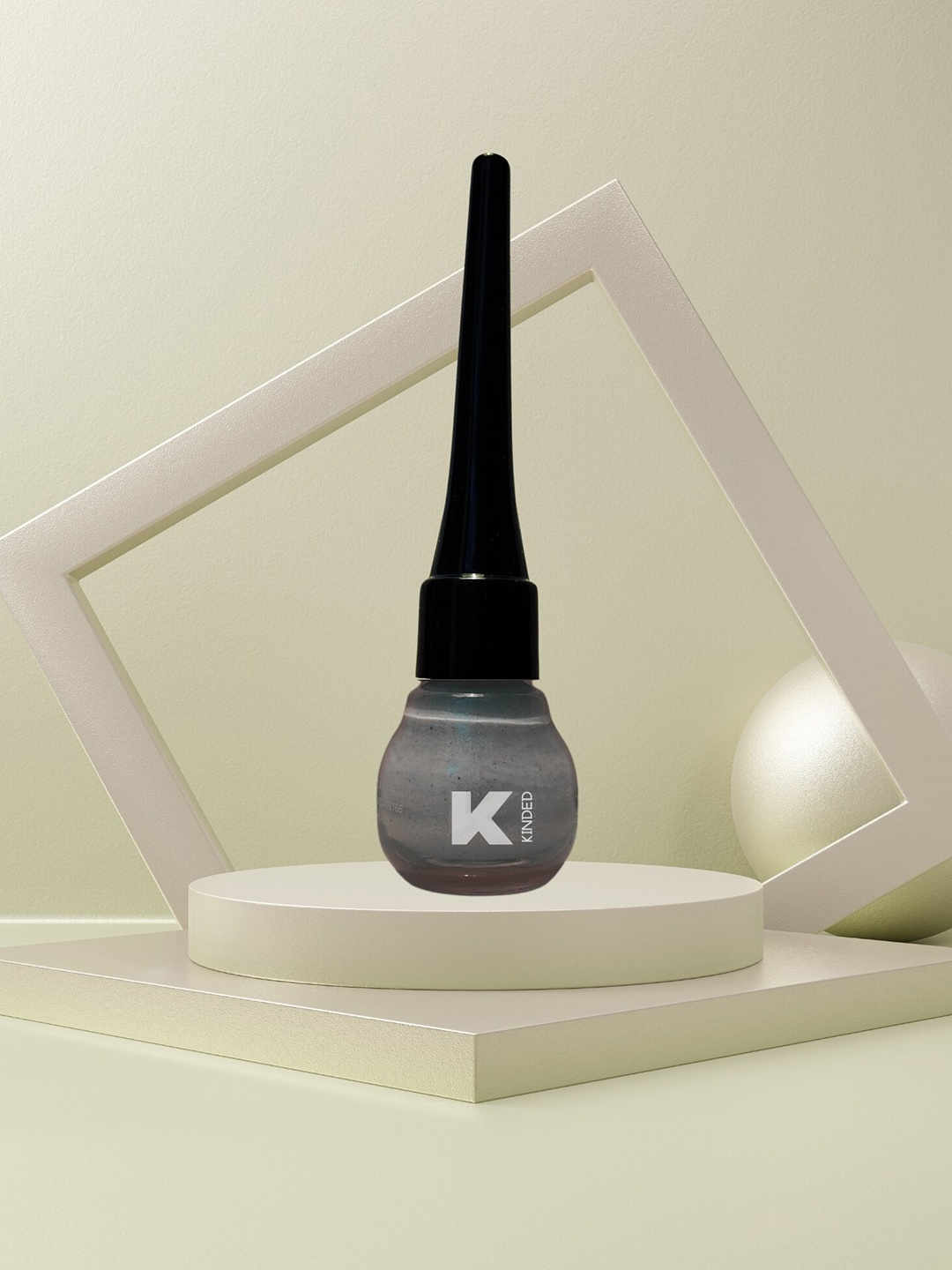 

KINDED Waterproof Liquid Eyeliner - 5ml - Greyish Silver, Grey