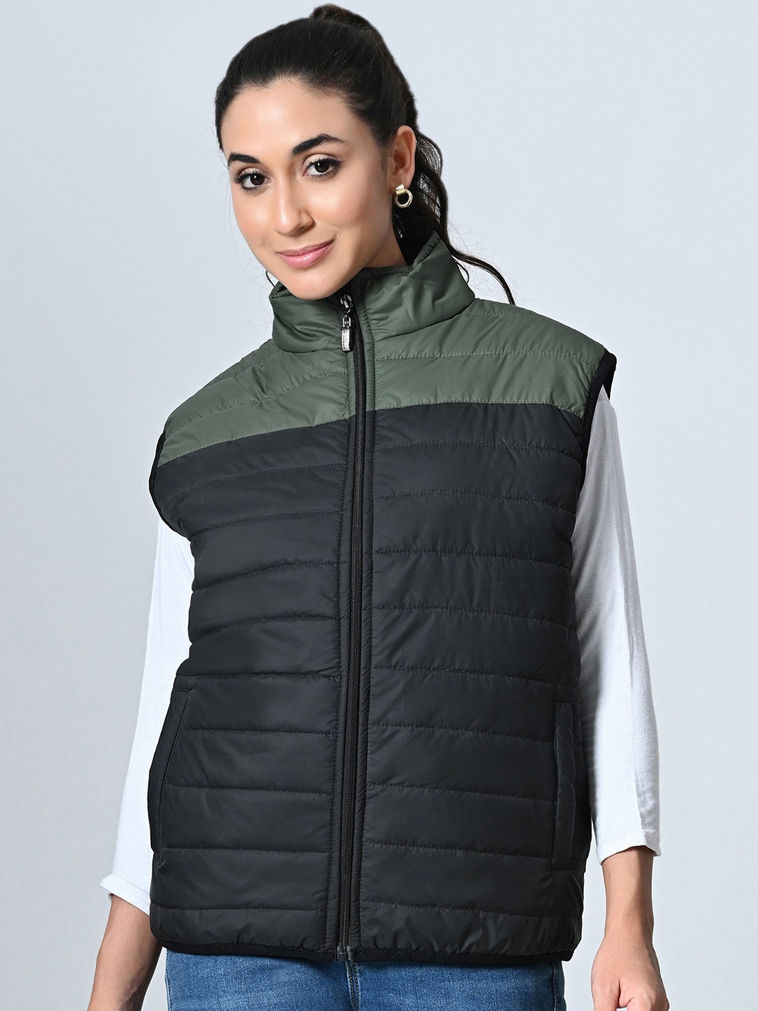 

BAESD Women Colourblocked Lightweight Quilted Jacket, Black