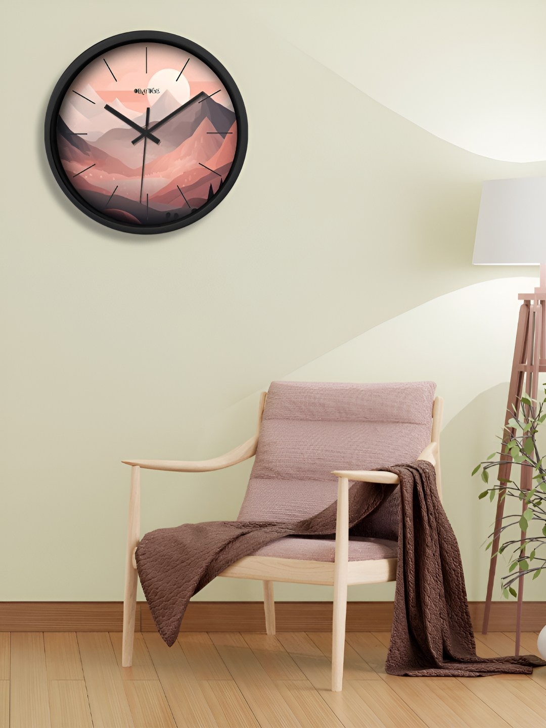 

OLIVE TREE Black & Pink Printed Round Analogue Contemporary Wall Clock