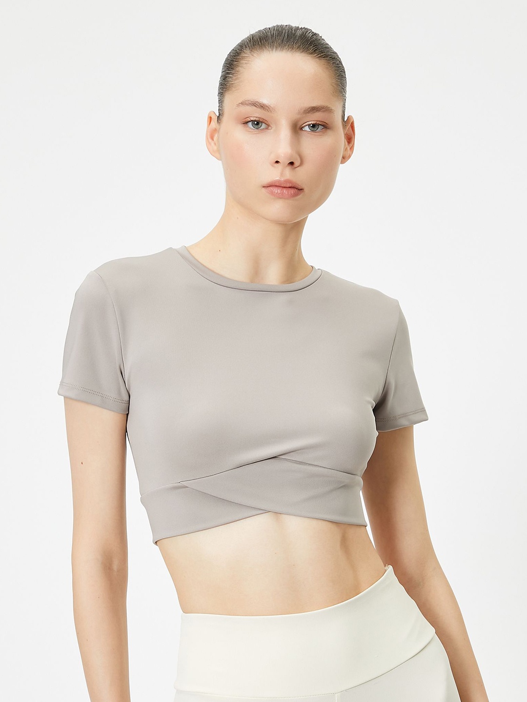 

Koton Women Pockets Slim Fit T-shirt, Grey