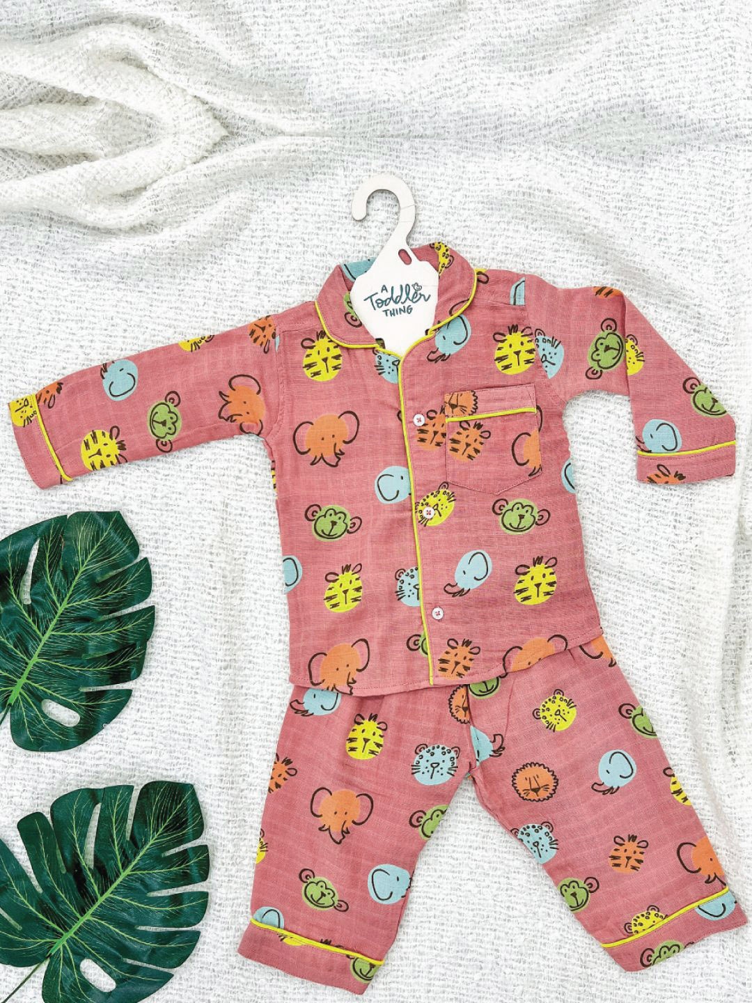 

A Toddler Thing Unisex Kids Printed Night suit, Pink