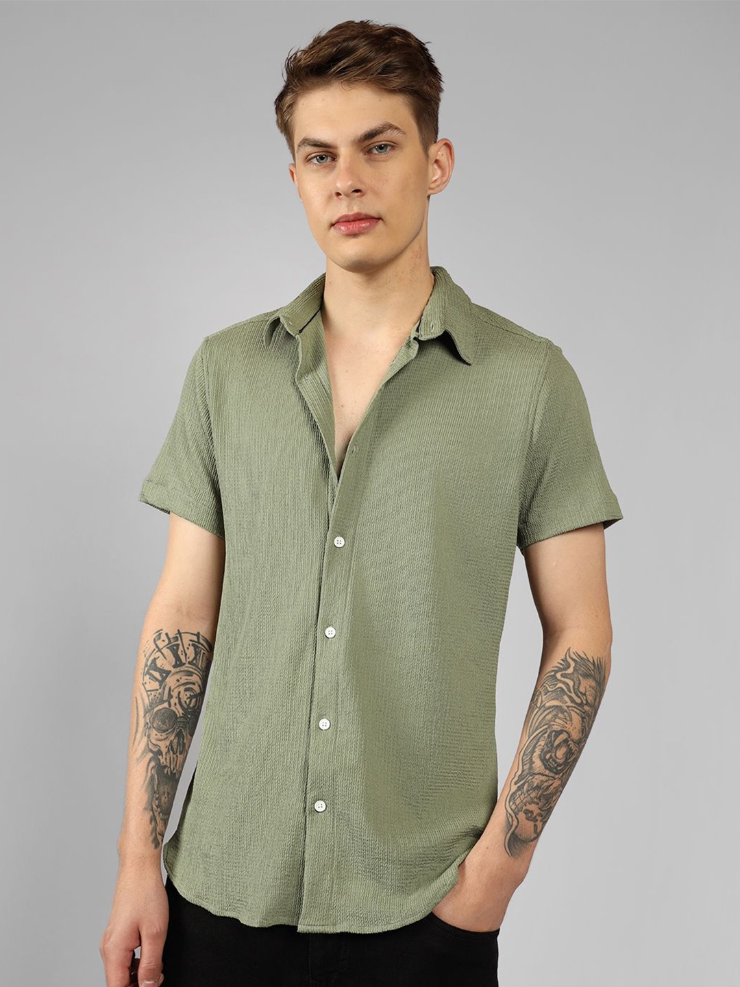 

Dennis Lingo Men Spread Collar Textured Casual Shirt, Green