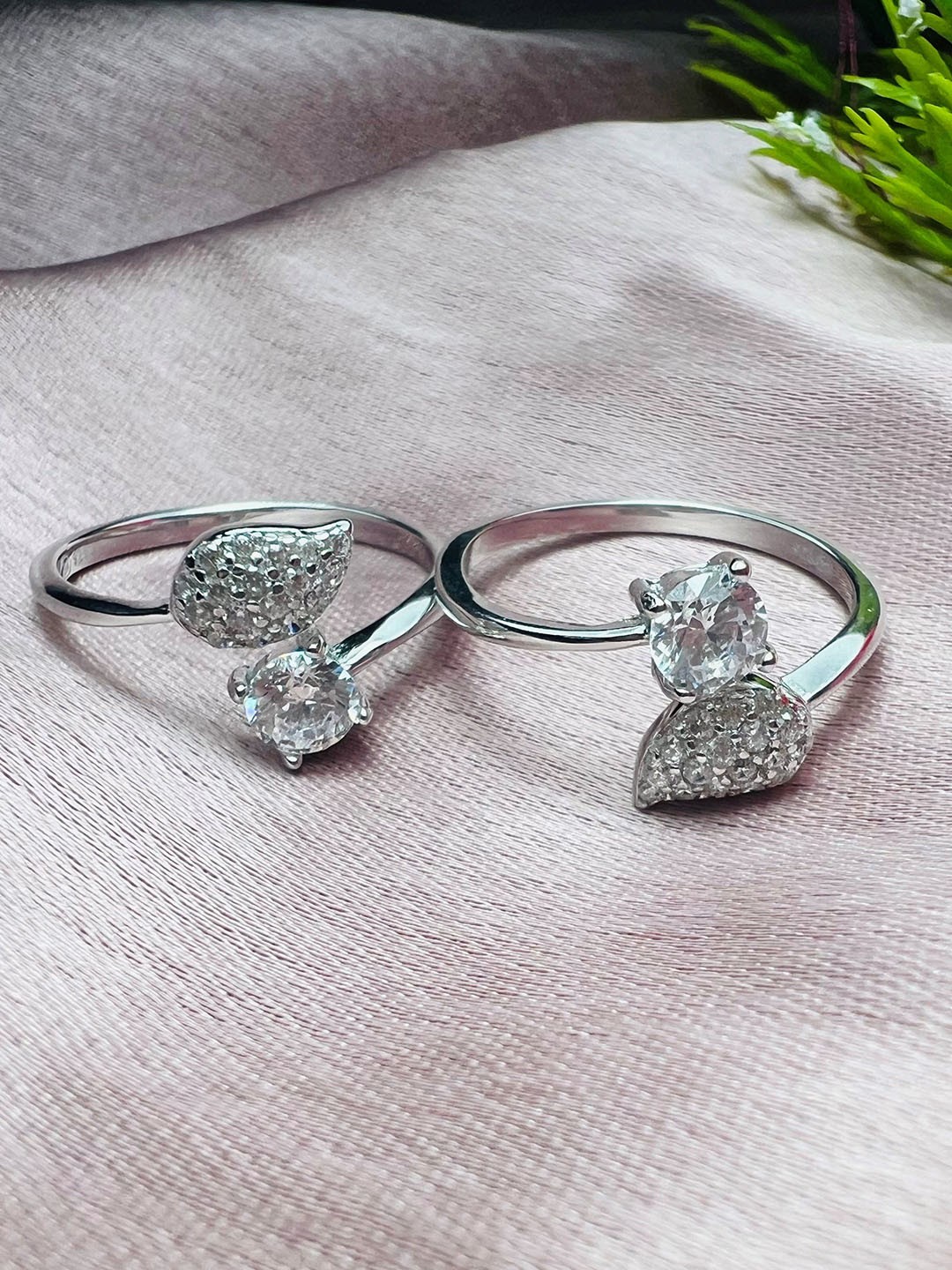 

Arte Jewels Sterling Silver Cubic Zirconia Toe Rings