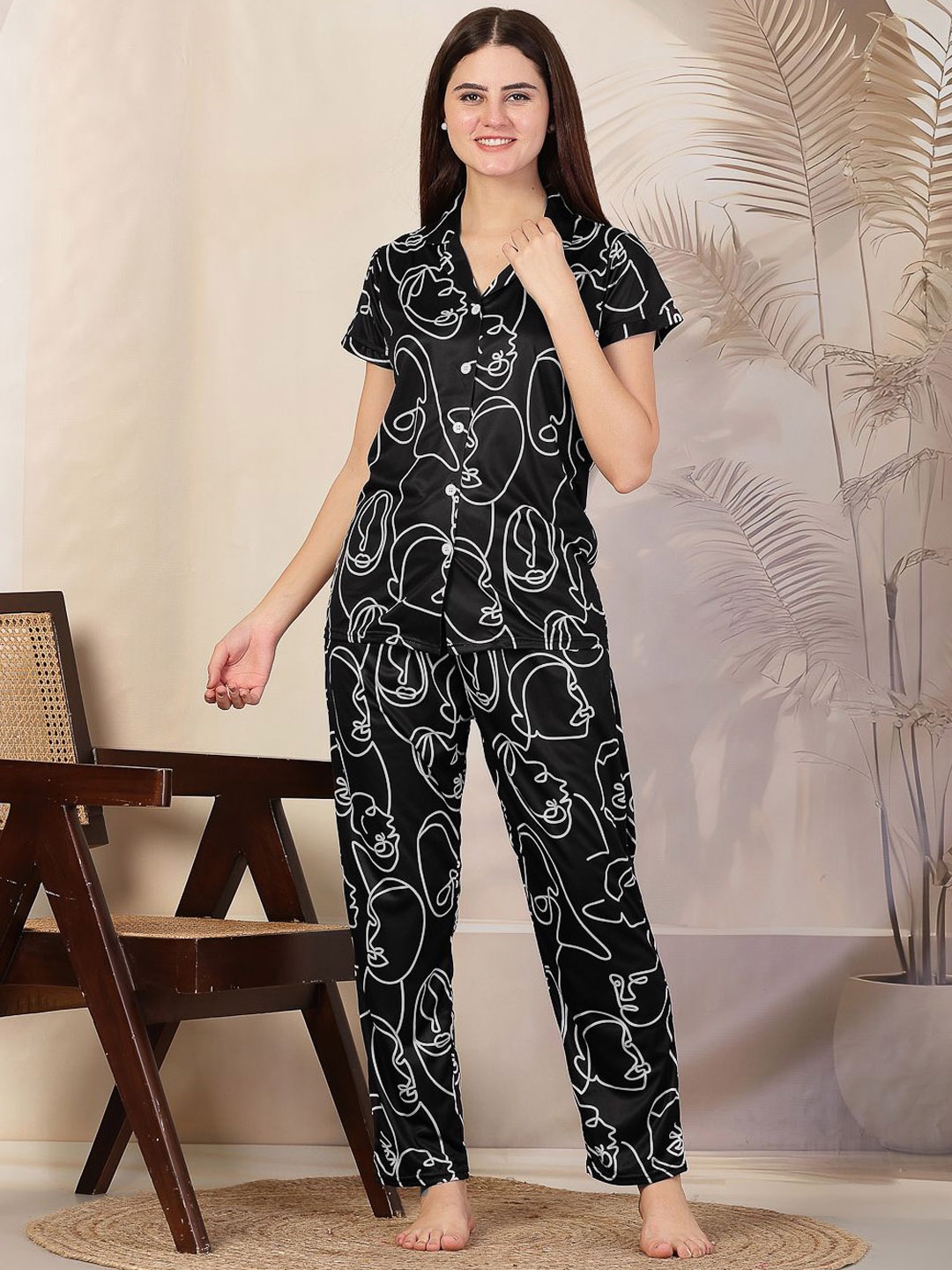 

FABINALIV Women Abstract Graphic Printed Night Suit, Black