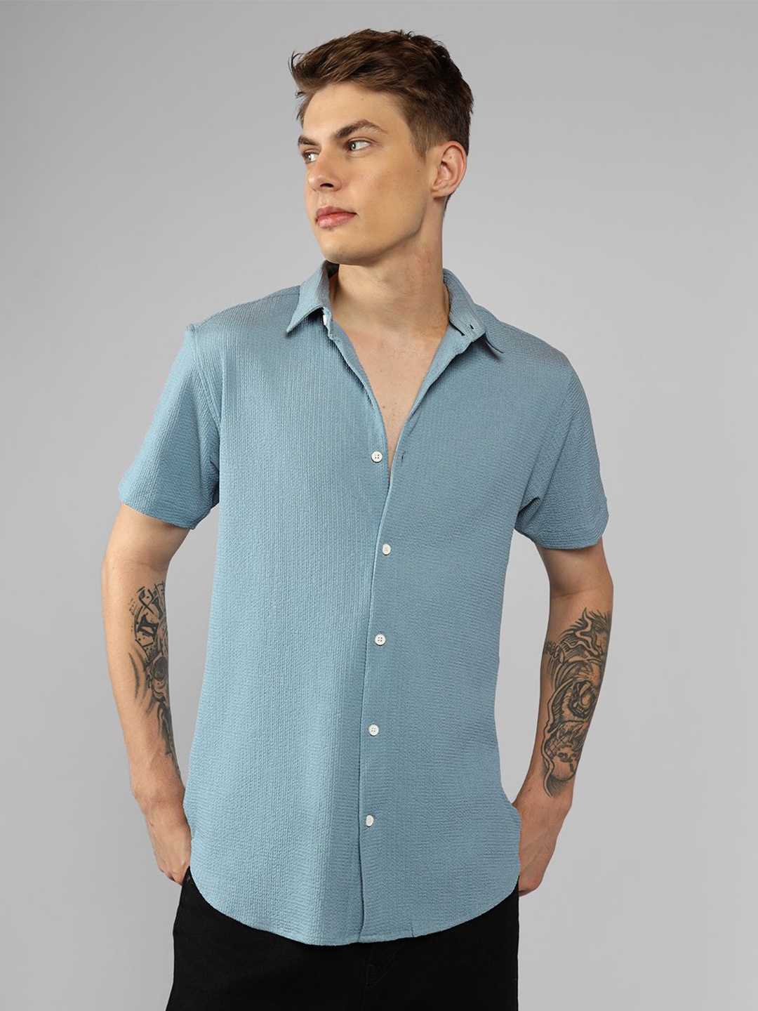 

Dennis Lingo Men Spread Collar Textured Cotton Casual Shirt, Blue