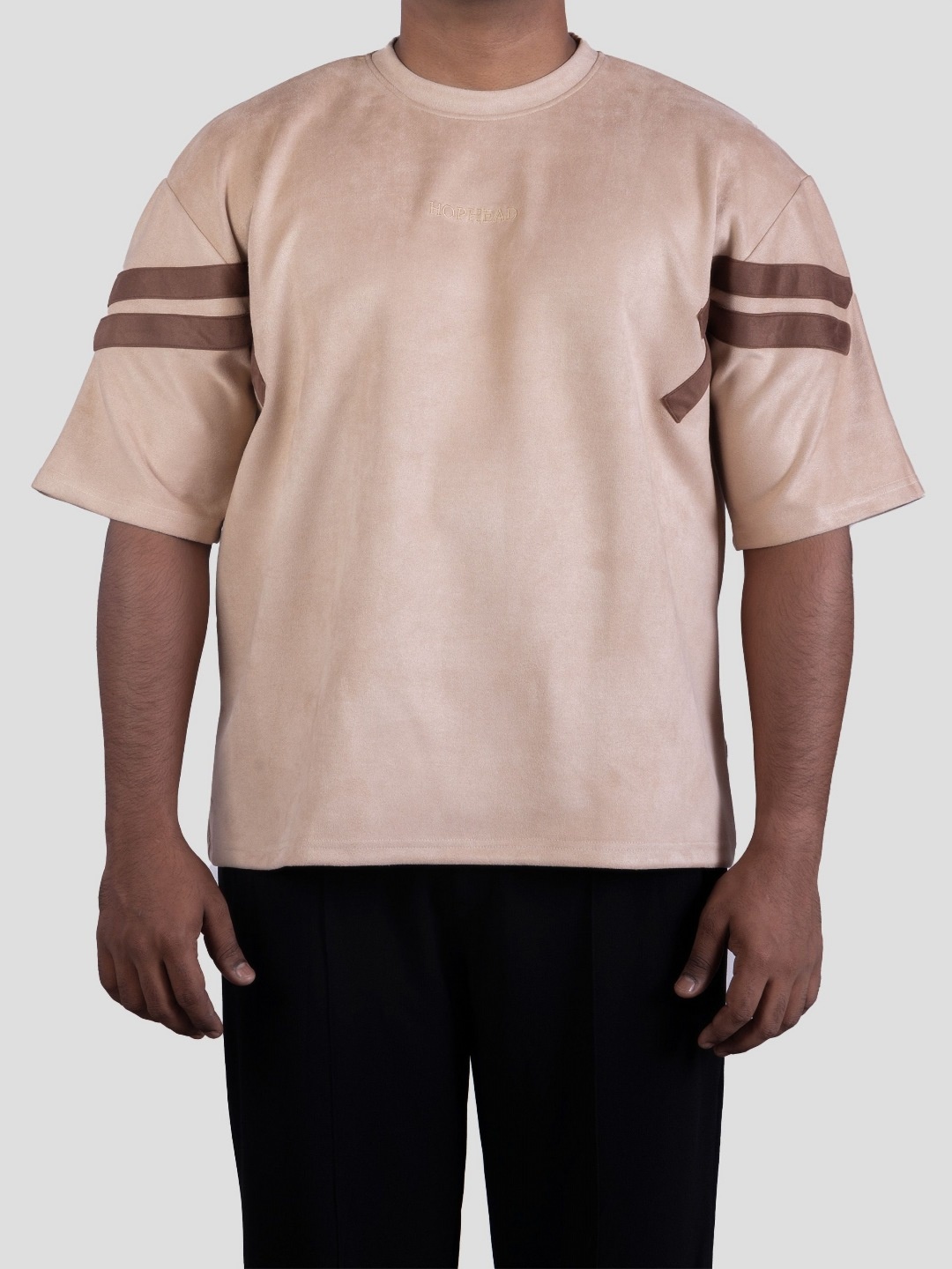 

HOP HEAD Unisex Solid Round Neck Relaxed Fit T-Shirt, Camel brown