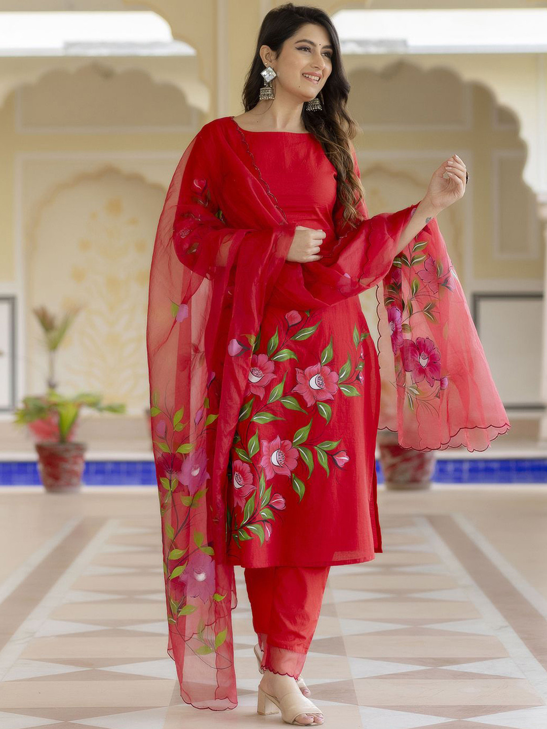 

Rangeelo Floral Printed Pure Cotton Straight Kurta with Palazzos & With Dupatta, Red