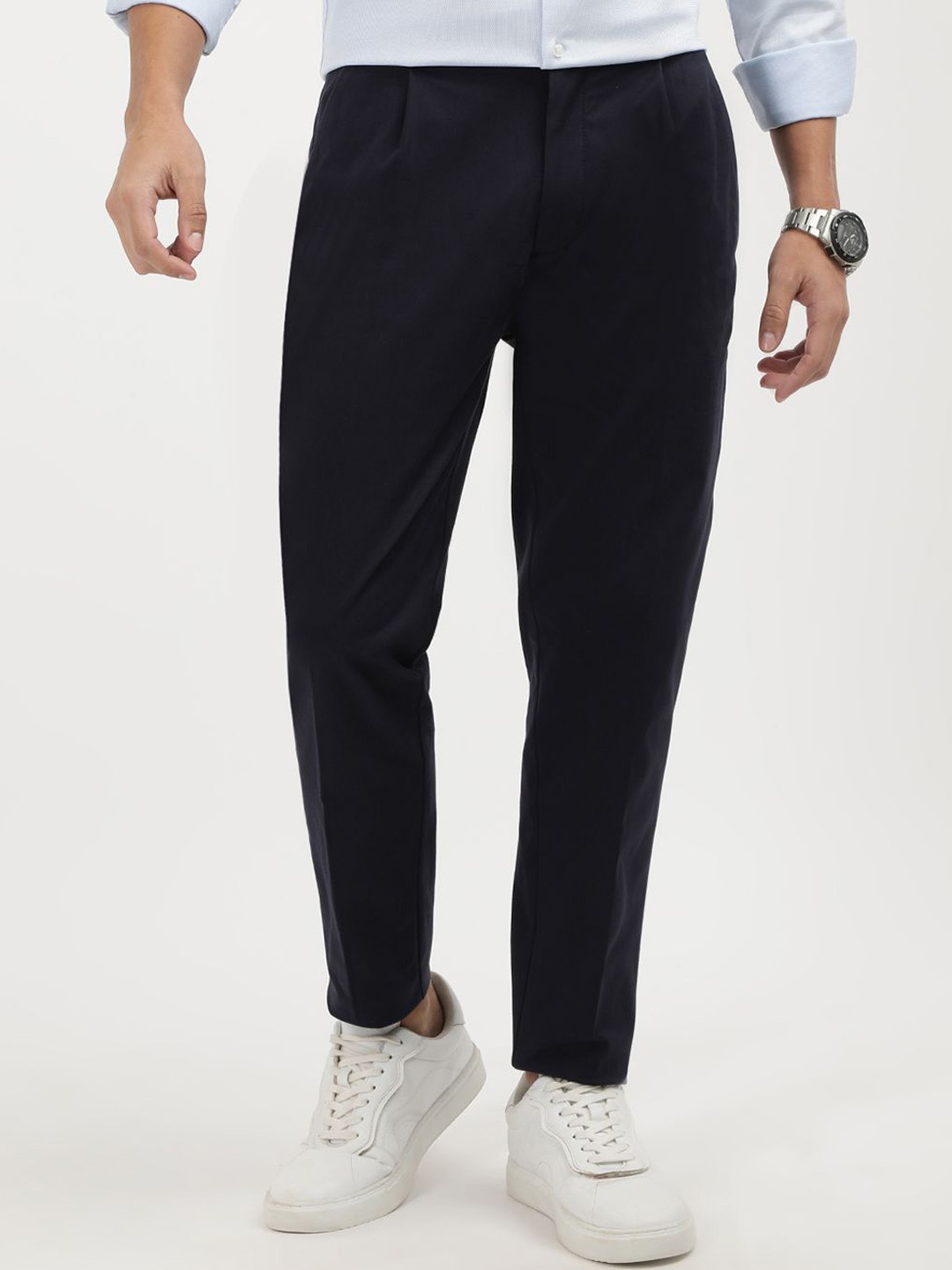 

Calvin Klein Jeans Men Tapered Fit Mid-Rise Pleated Trousers, Black