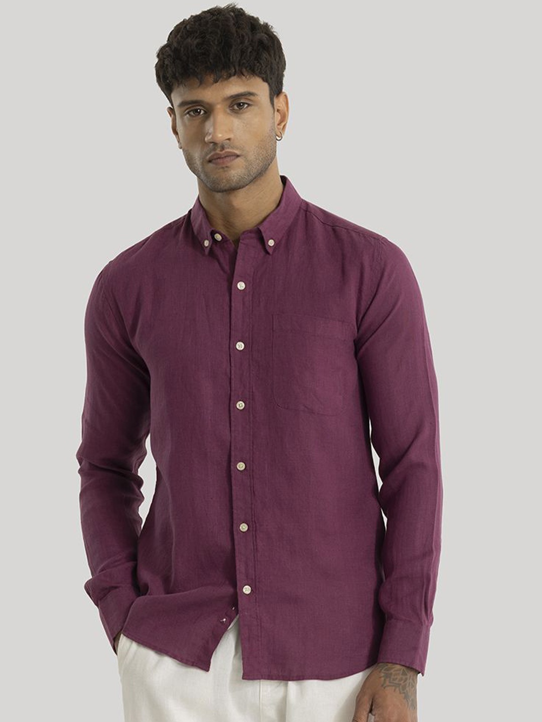 

Snitch Men Smart Slim Fit Solid Button-Down Collar Casual Shirt, Magenta