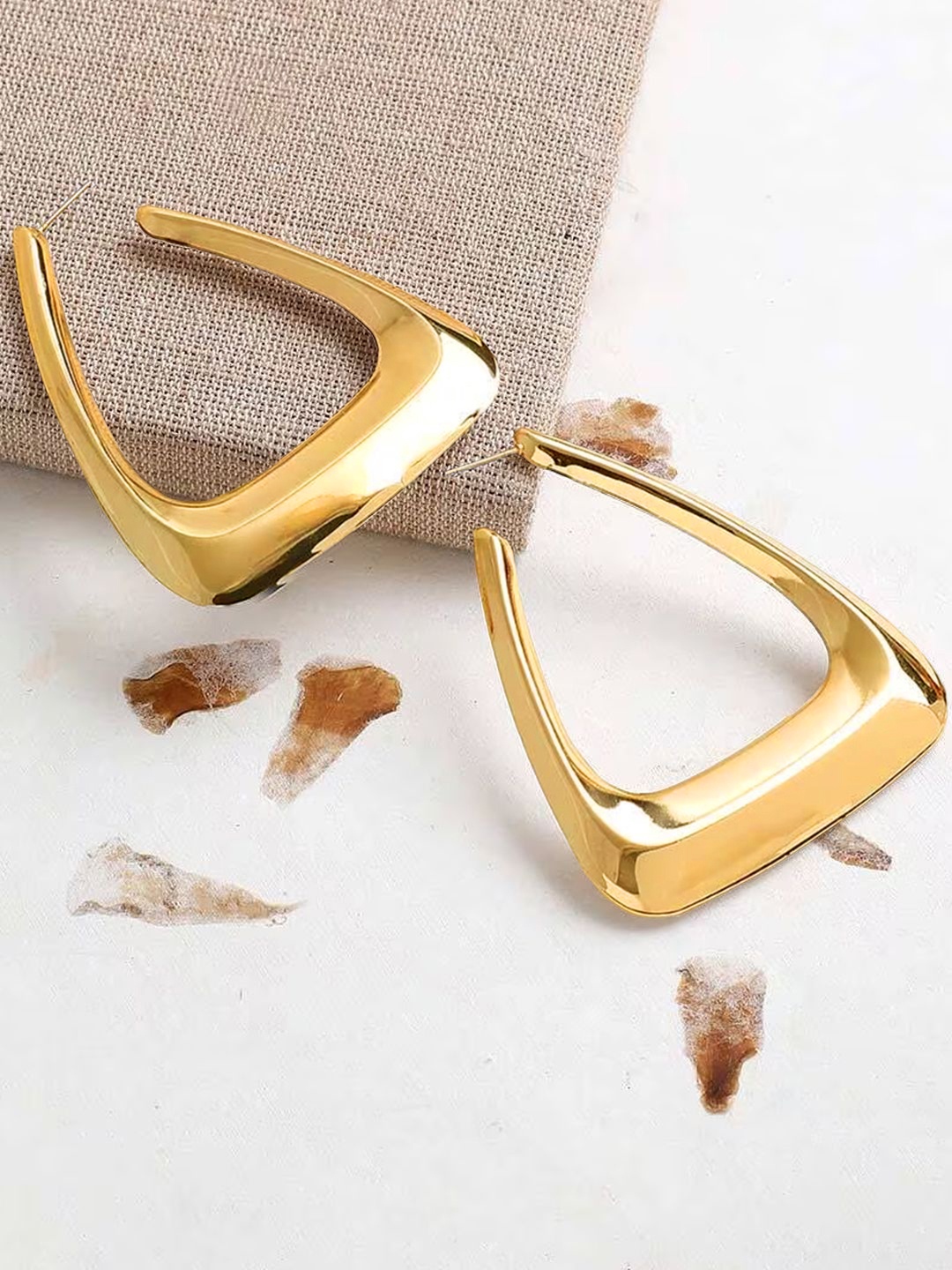 

fabula Triangular Shaped Hoop Earrings, Gold