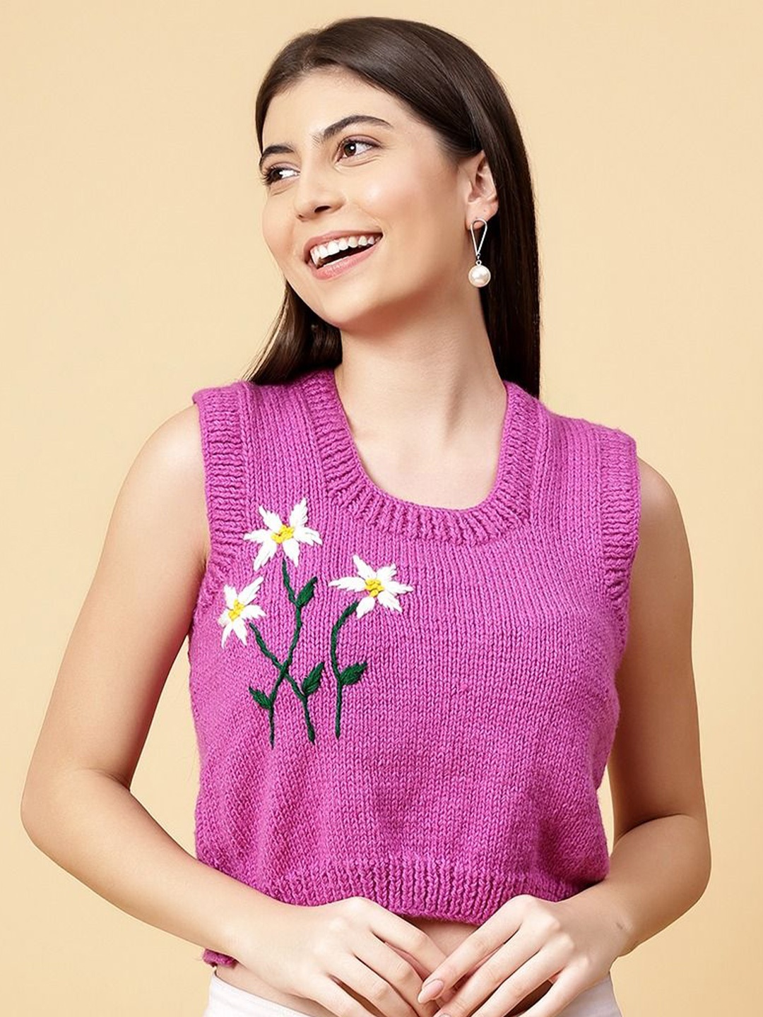 

Velvery Women Floral Sweater Vest with Applique Detail, Pink