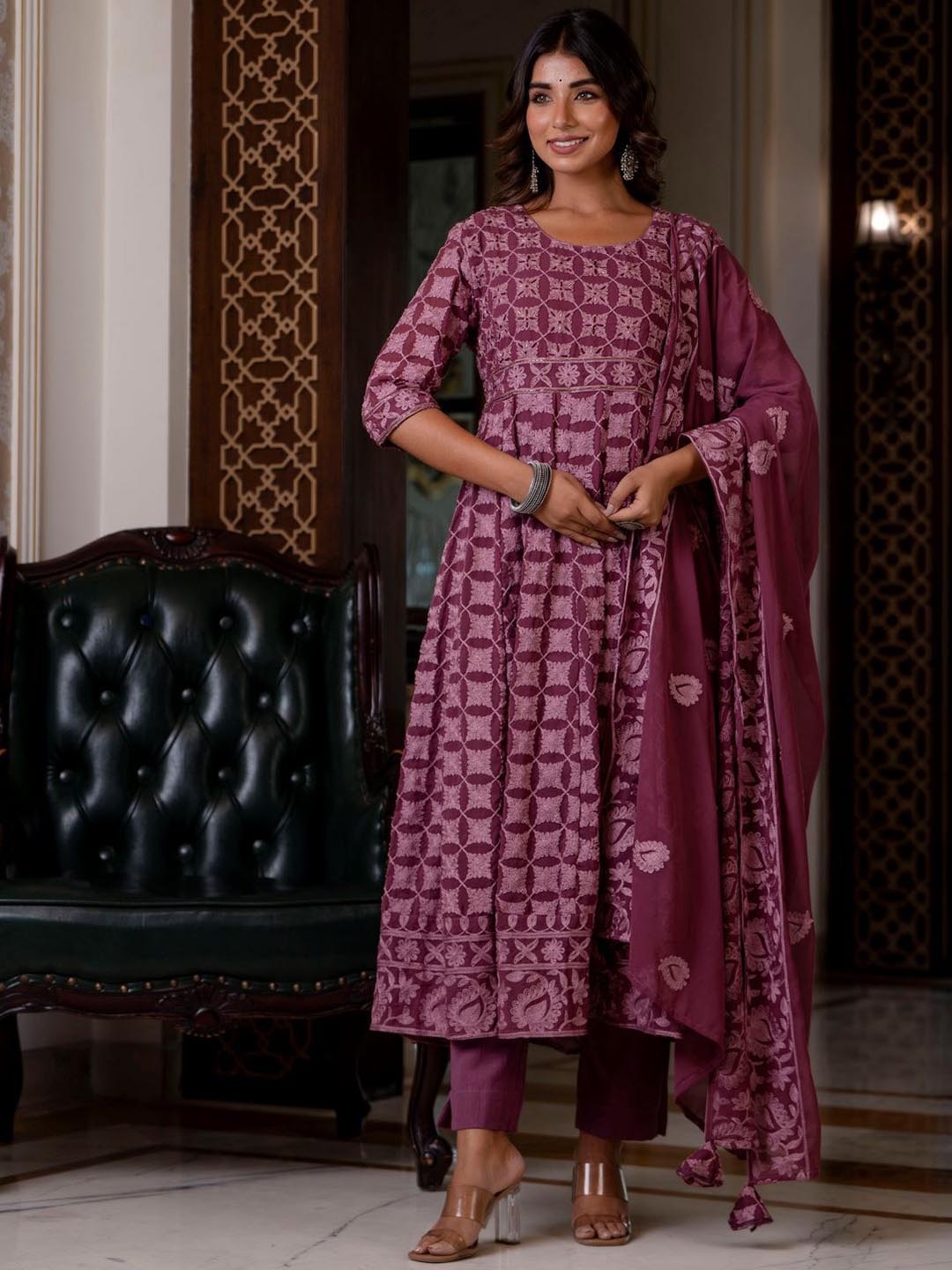 

VASVI Ethnic Motifs Embroidered Panelled Thread Work Kurta With Trousers & Dupatta, Purple