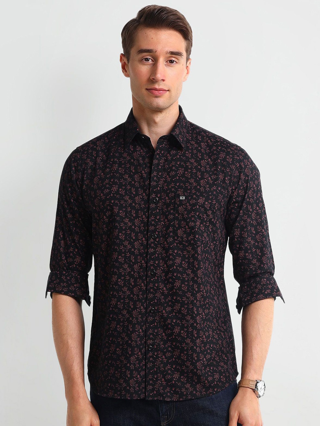 

Arrow Sport Men Spread Collar Abstract Printed Cotton Slim Fit Casual Shirt, Black