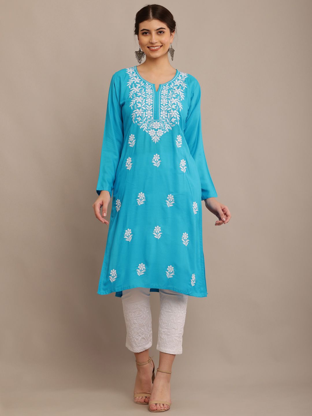 

FAWOMENT Ethnic Motifs Dyed Thread Work Shadow Work Kurta, Blue