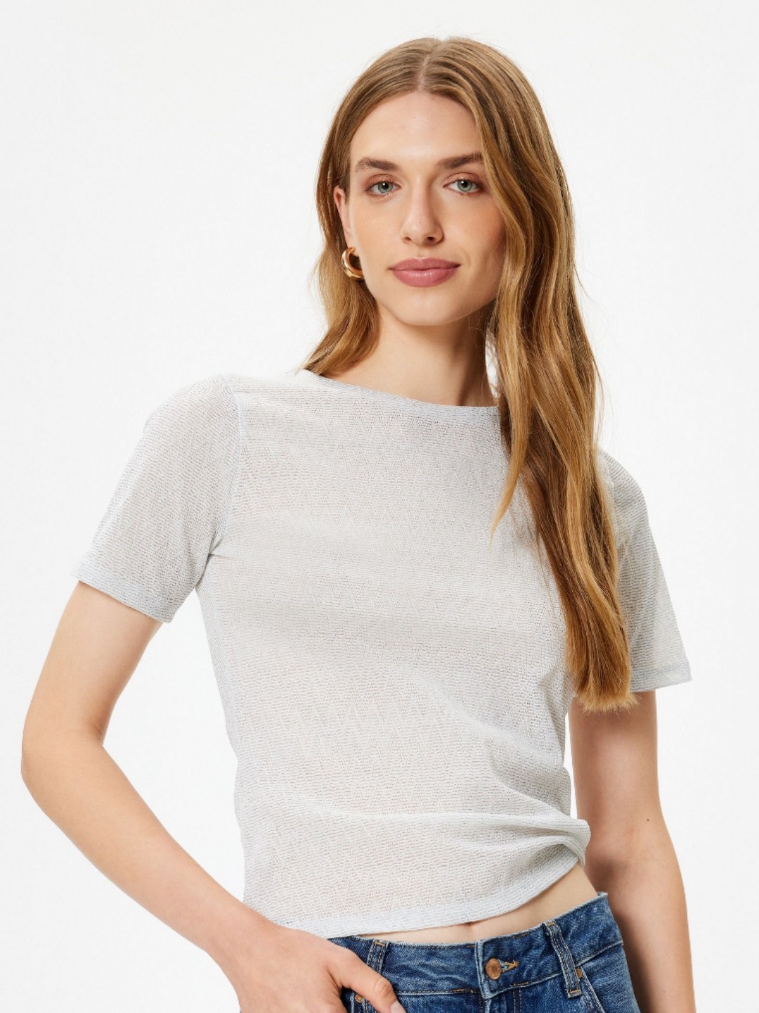 

Koton Women Solid Round Neck Slim Fit T-Shirt, Grey