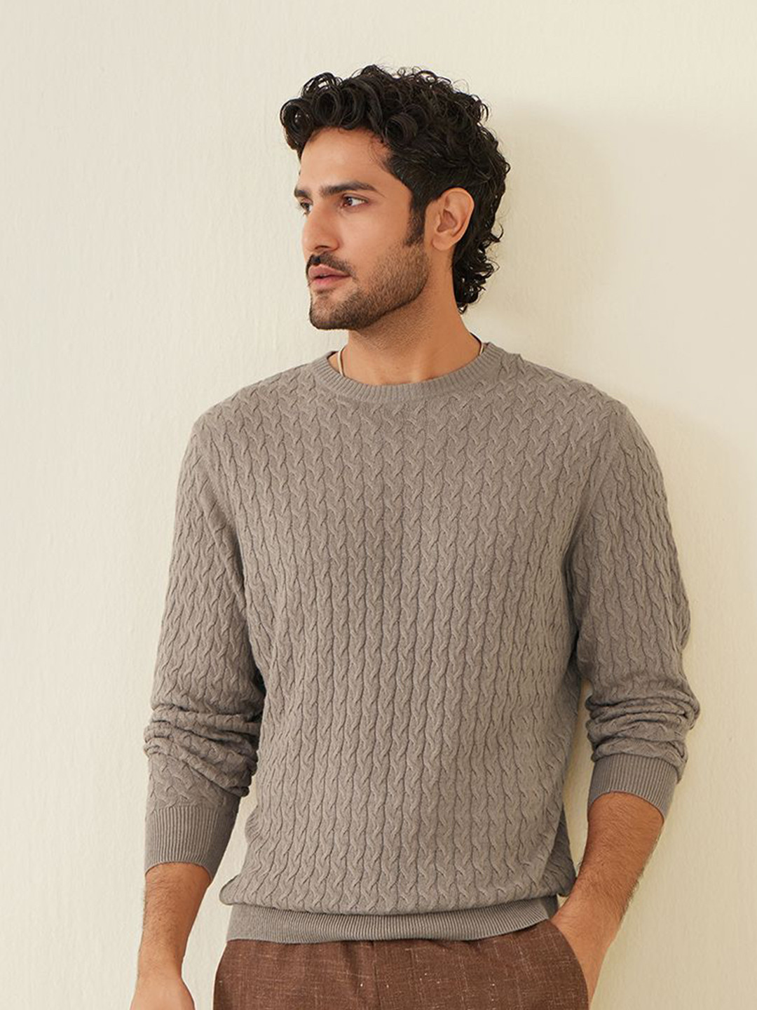 

Andamen Casual Men Cable Knit Round Neck Linen Pullover, Khaki