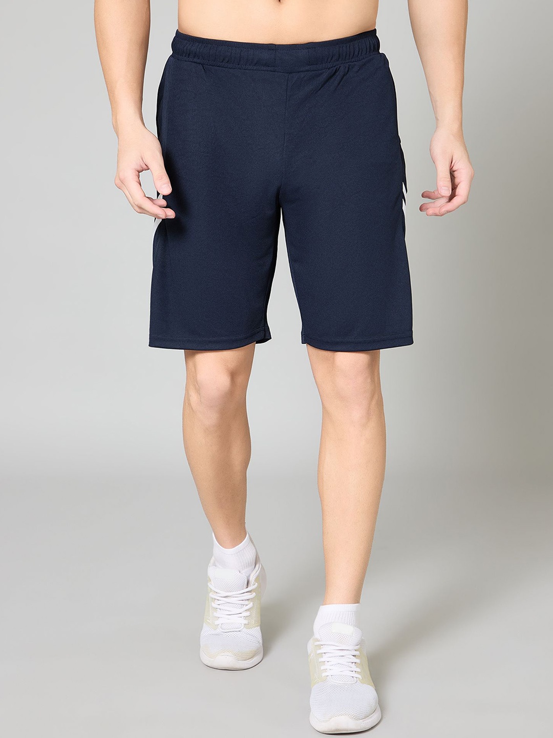 

TURNFIT Men Training or Gym Sports Shorts, Navy blue