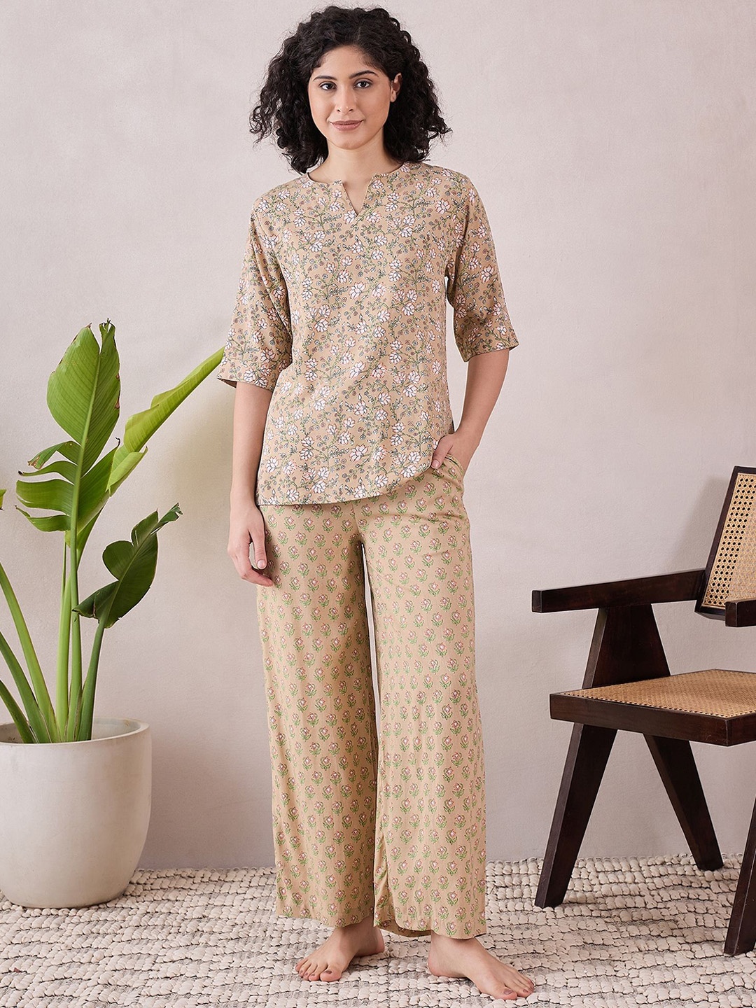

July Women Floral Printed Night suit, Cream