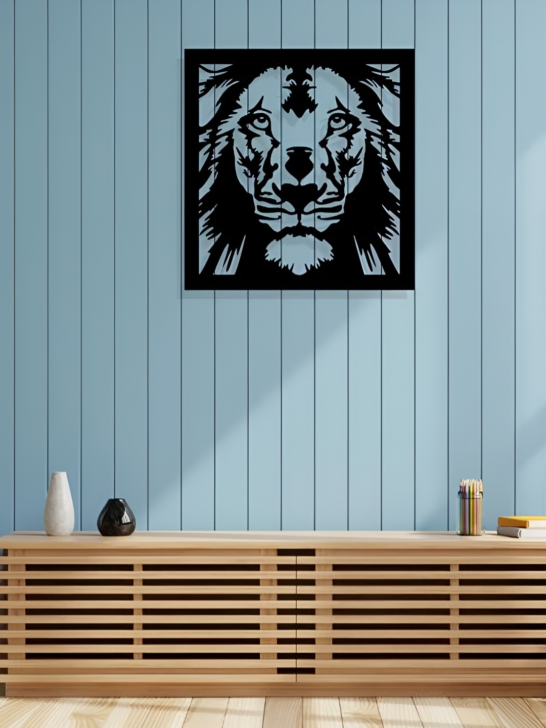 

ARTROOMS Black Lion Metal Wall Hanging