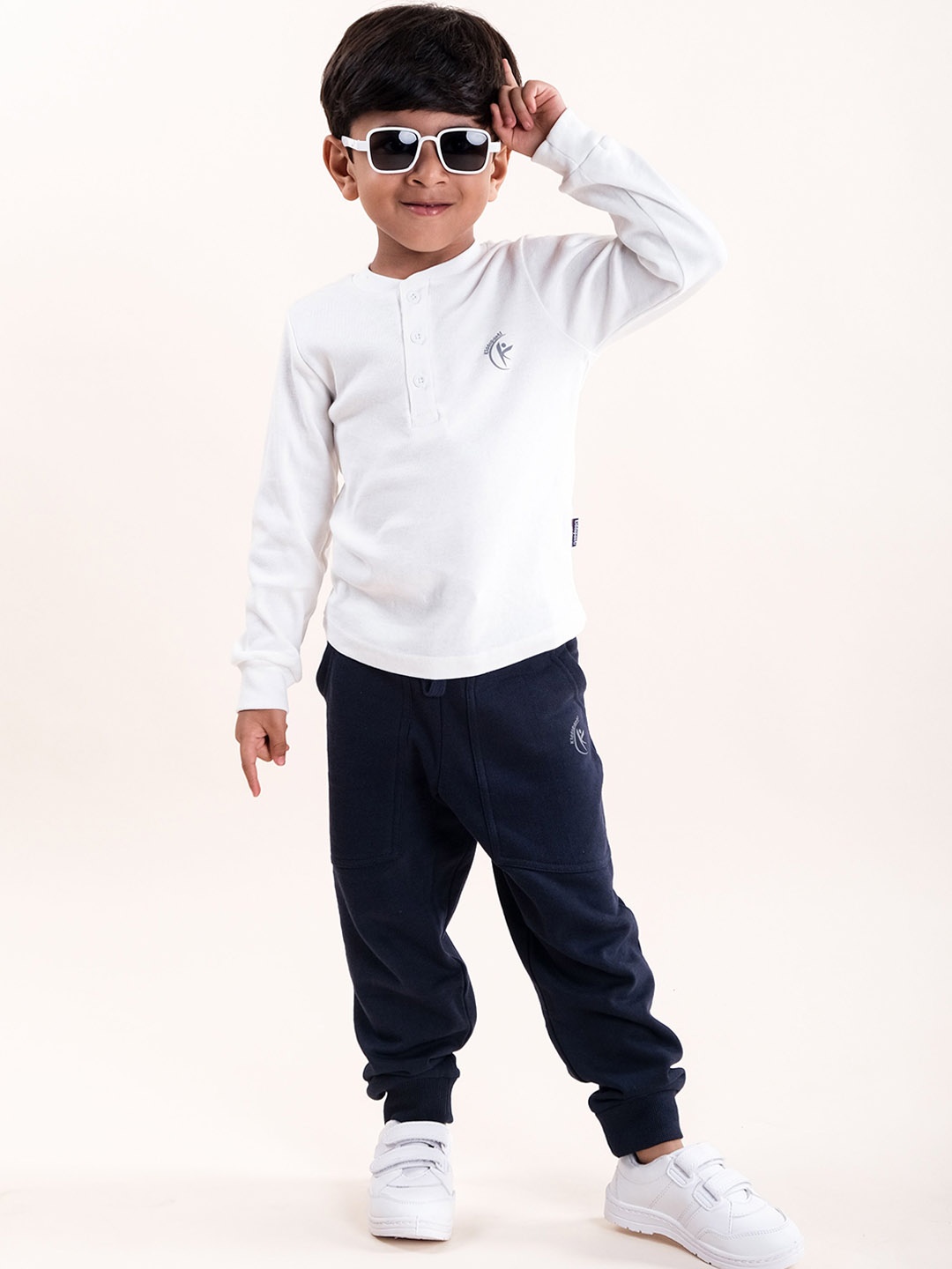 

KiddoPanti Boys Henley Neck T-Shirt & Joggers, White