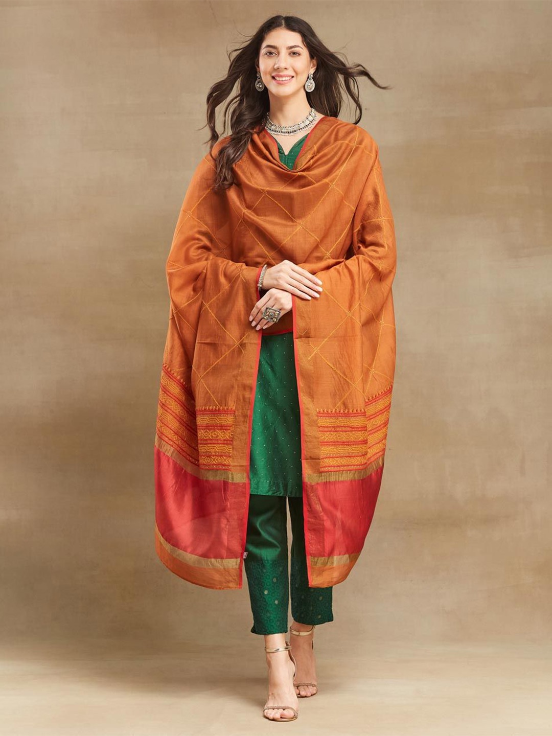 

Fabindia Women Cotton Silk Chikankari Dupatta, Rust