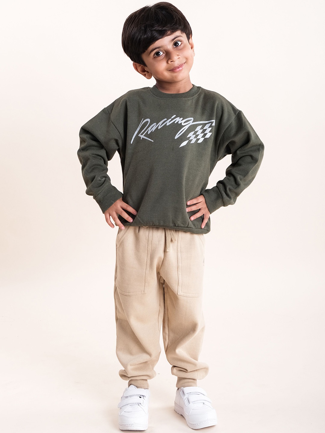 

KiddoPanti Solid Boys Printed Round Neck Sweatshirt With Joggers, Olive