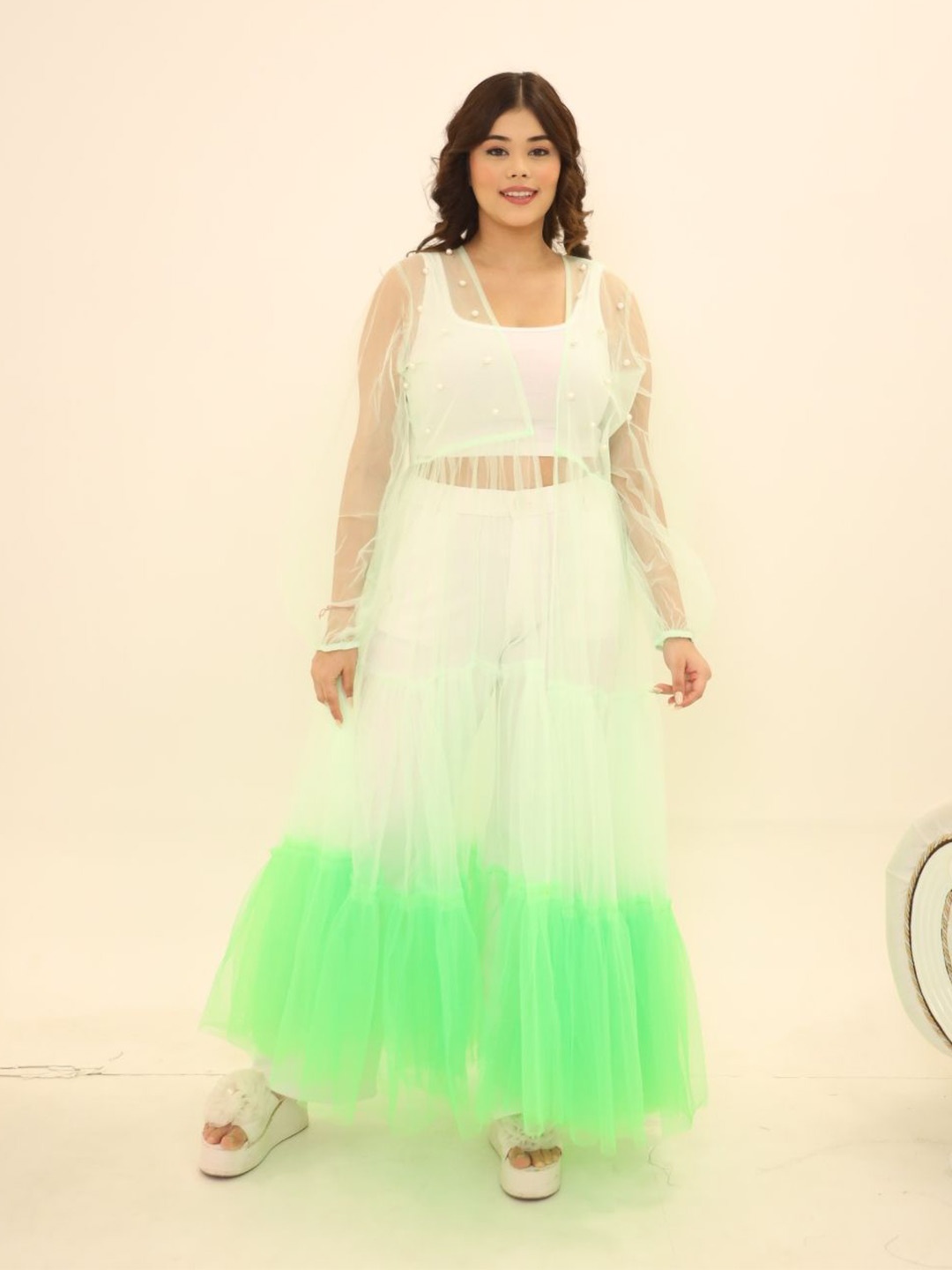 

Swadeshi Shringaar Colourblocked Longline Open Front Shrug, Green