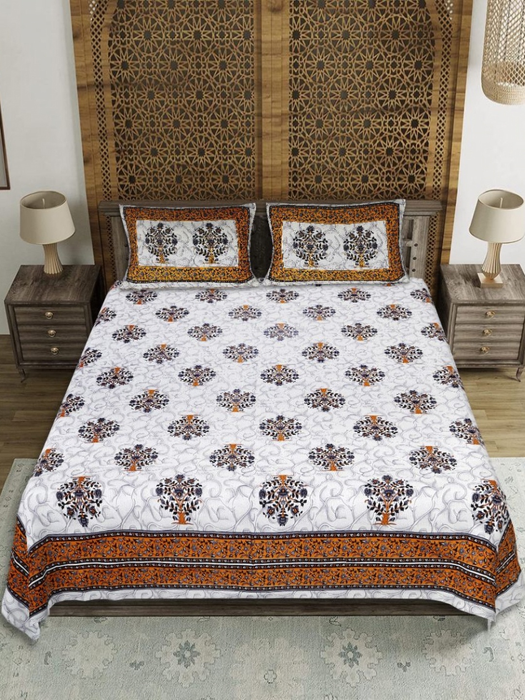 

EasyGoods Brown & White Cotton Ethnic Motifs 210 TC King Bedsheet with 2 Pillow Covers