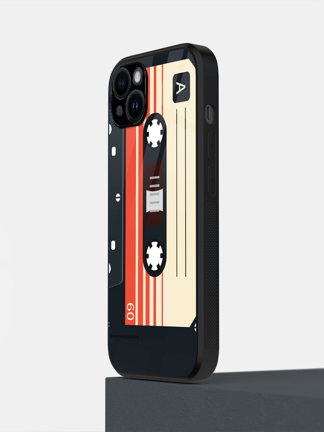 

macmerise Geometric Printed iPhone 14 Plus Back Case Mobile Accessories, Cream