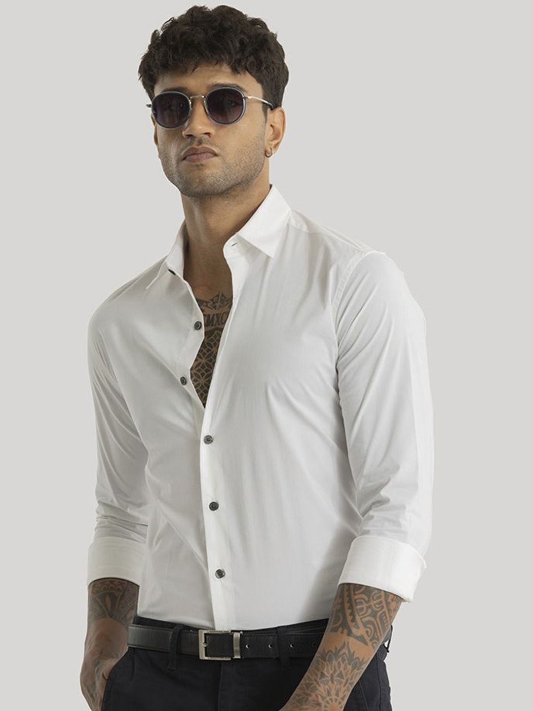 

Snitch Men Smart Slim Fit Solid Spread Collar Casual Shirt, White